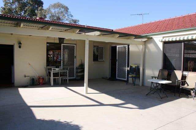 38 Donalbain Circuit, ROSEMEADOW NSW 2560, Rosemeadow - Thumbnail 6