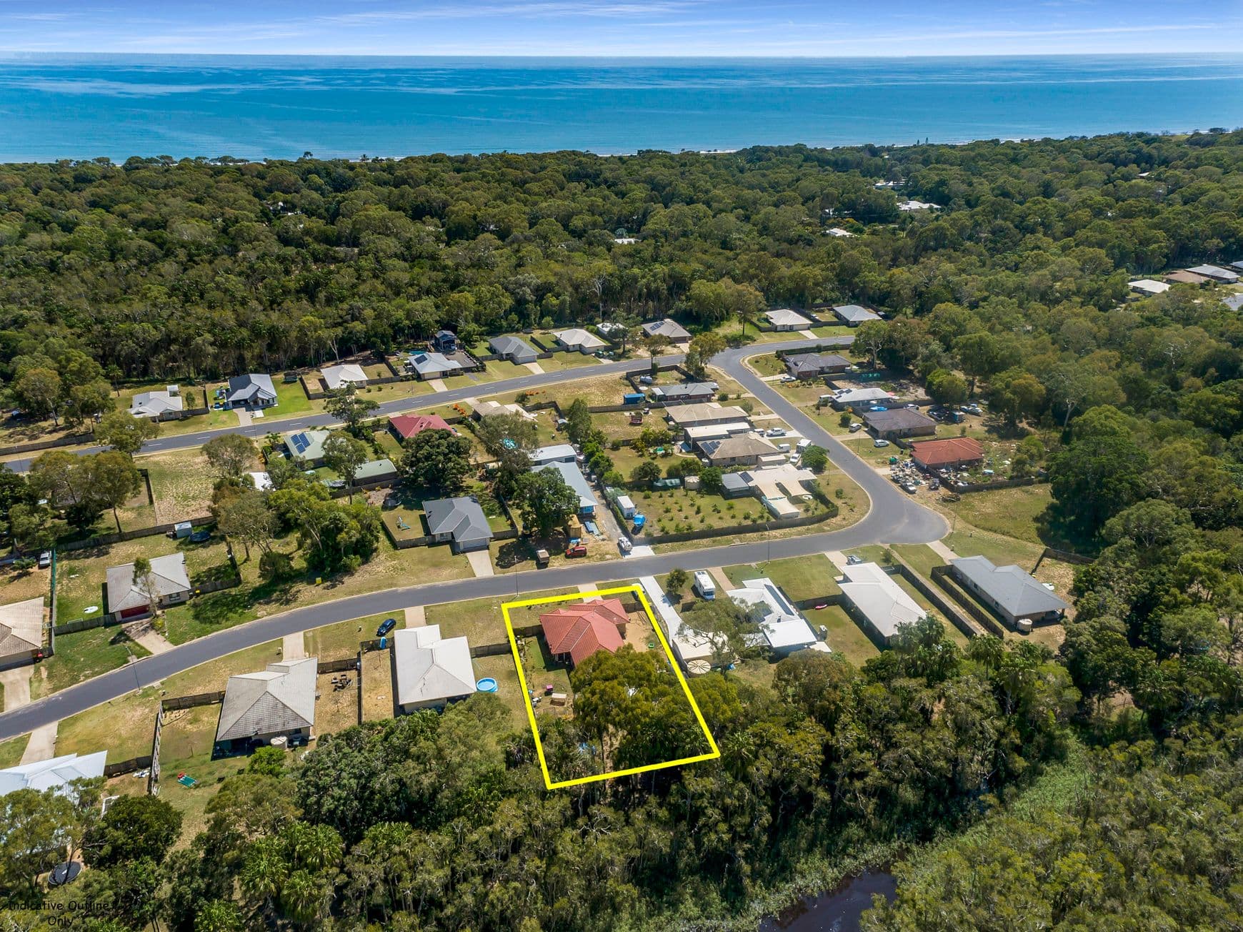 17 Monarch Avenue, Moore Park Beach QLD 4670, Moore Park Beach - Thumbnail 4