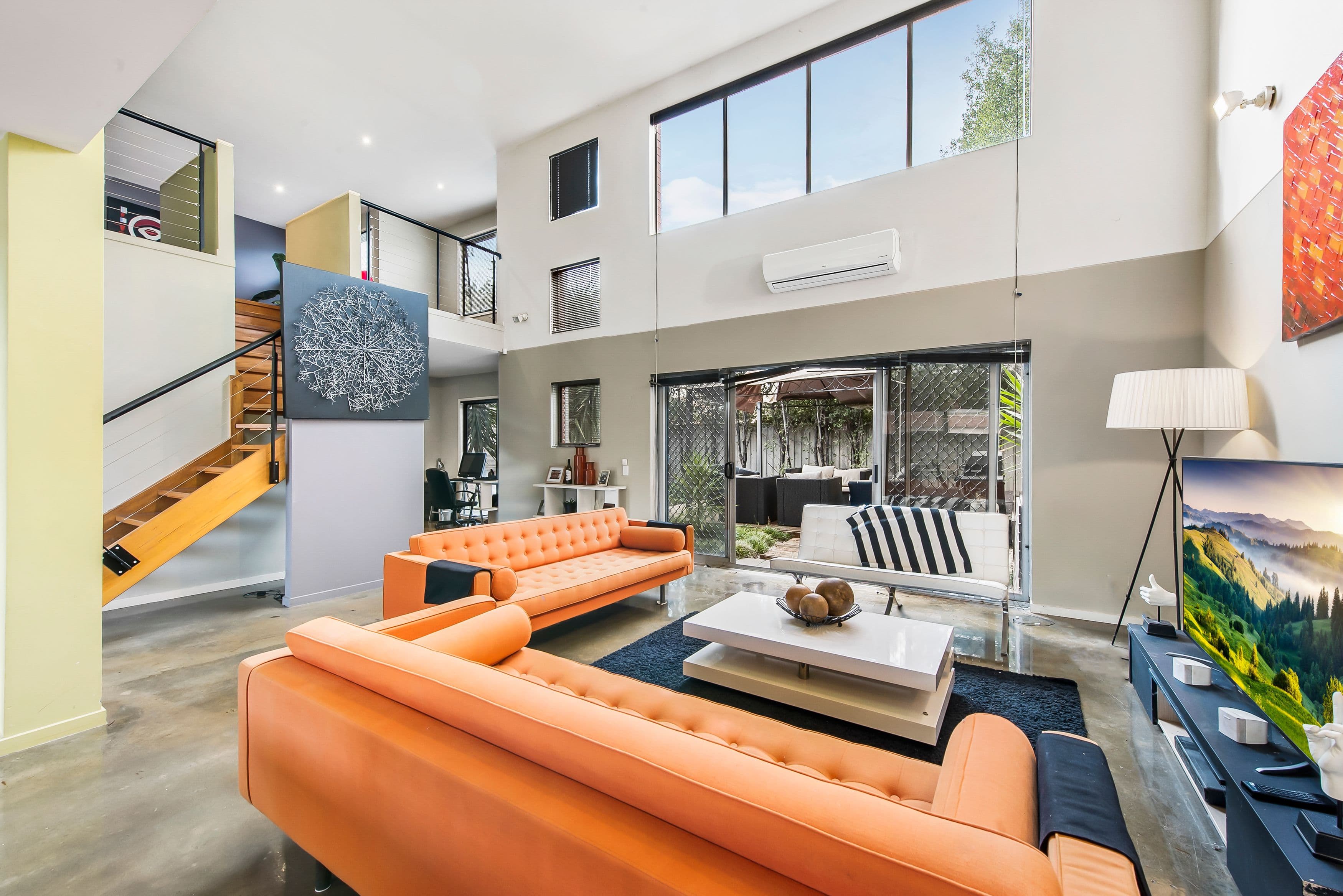 5 Salford Lane, Caroline Springs VIC 3023, Caroline Springs - Thumbnail 2