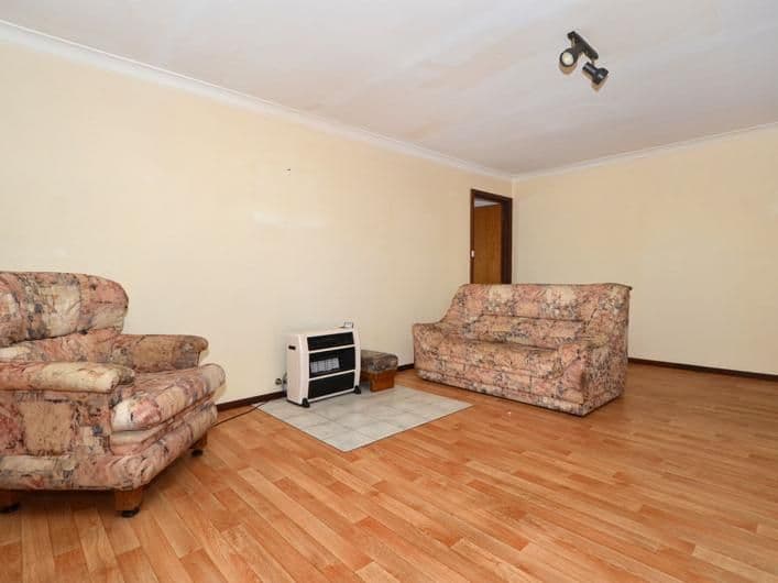 31 Lorenzo Way, Orana WA 6330, Orana - Thumbnail 8