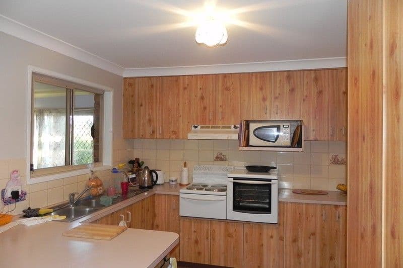 40 Pioneer Way, PITTSWORTH QLD 4356, Pittsworth - Thumbnail 5