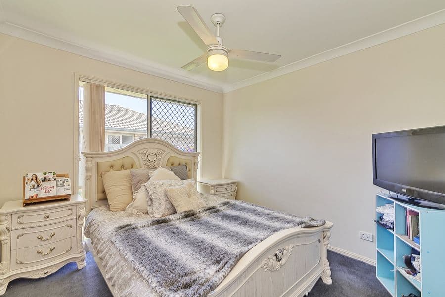 35 Lake Borumba Street, Logan Reserve QLD 4133, Logan Reserve - Thumbnail 2