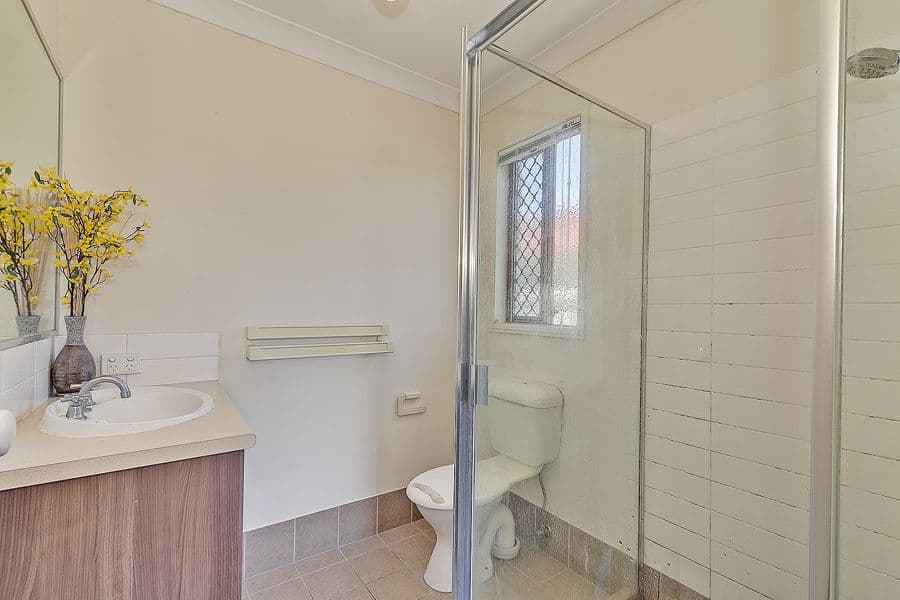 35 Lake Borumba Street, Logan Reserve QLD 4133, Logan Reserve - Thumbnail 5