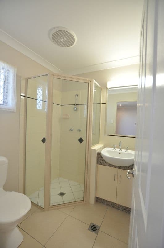 11 Hawkins Street, BUCASIA QLD 4750, Bucasia - Thumbnail 6