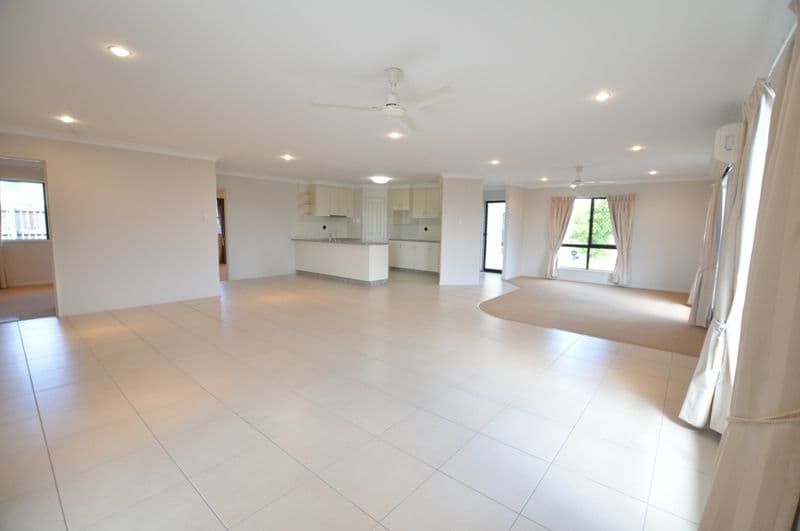 11 Hawkins Street, BUCASIA QLD 4750, Bucasia - Thumbnail 7