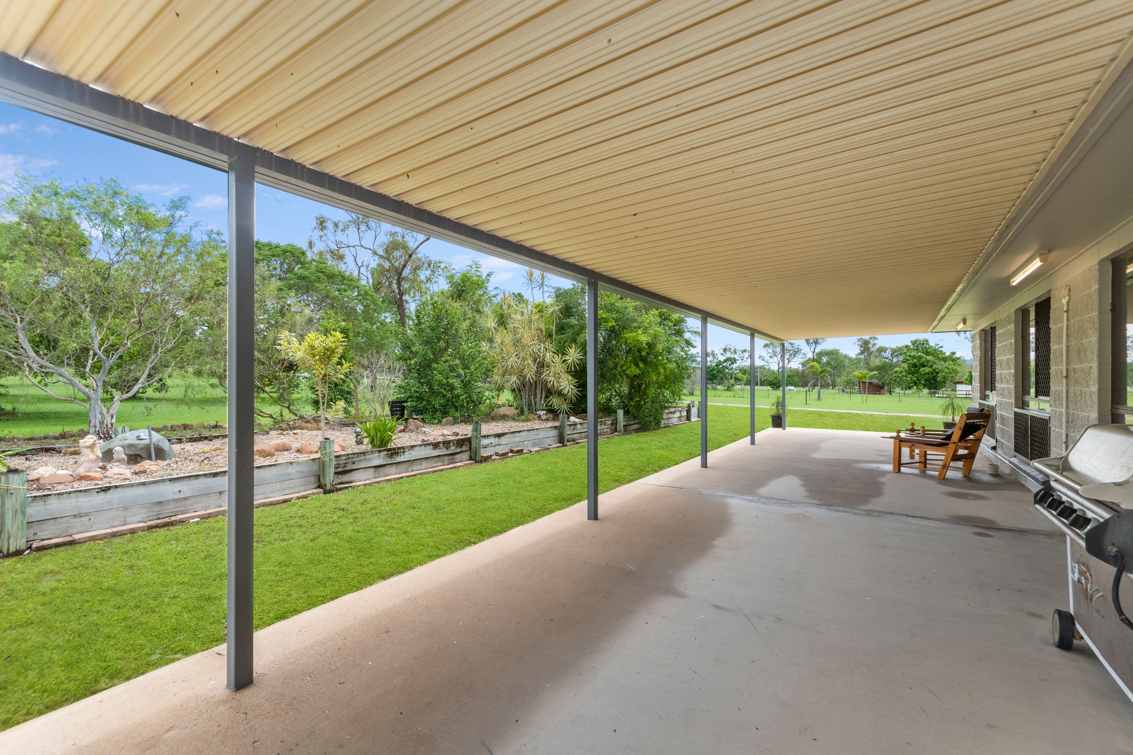 8 Brady Road, Oak Valley QLD 4811, Oak Valley - Thumbnail 3