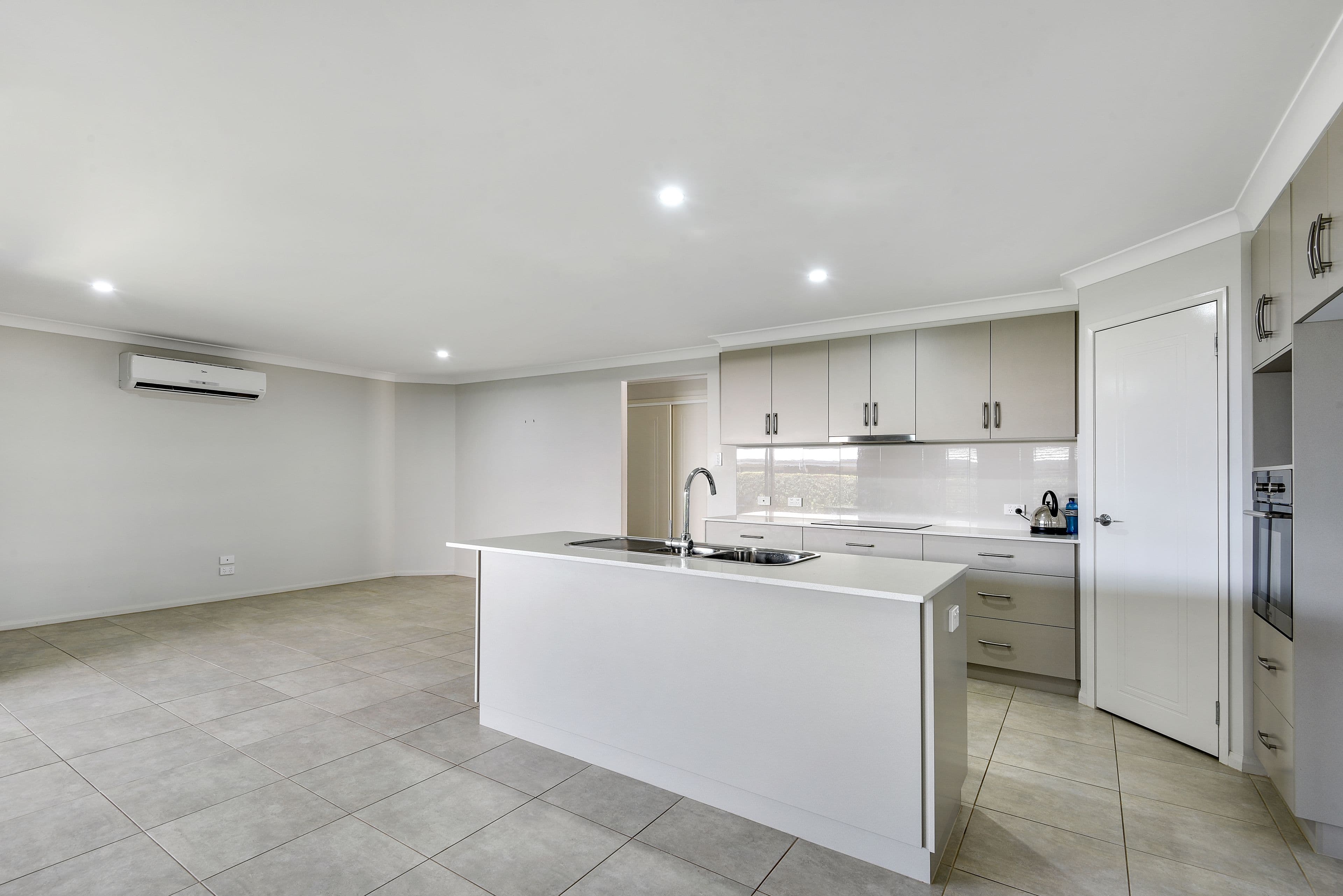 13 Sanctuary Drive, Cranley QLD 4350, Cranley - Thumbnail 2