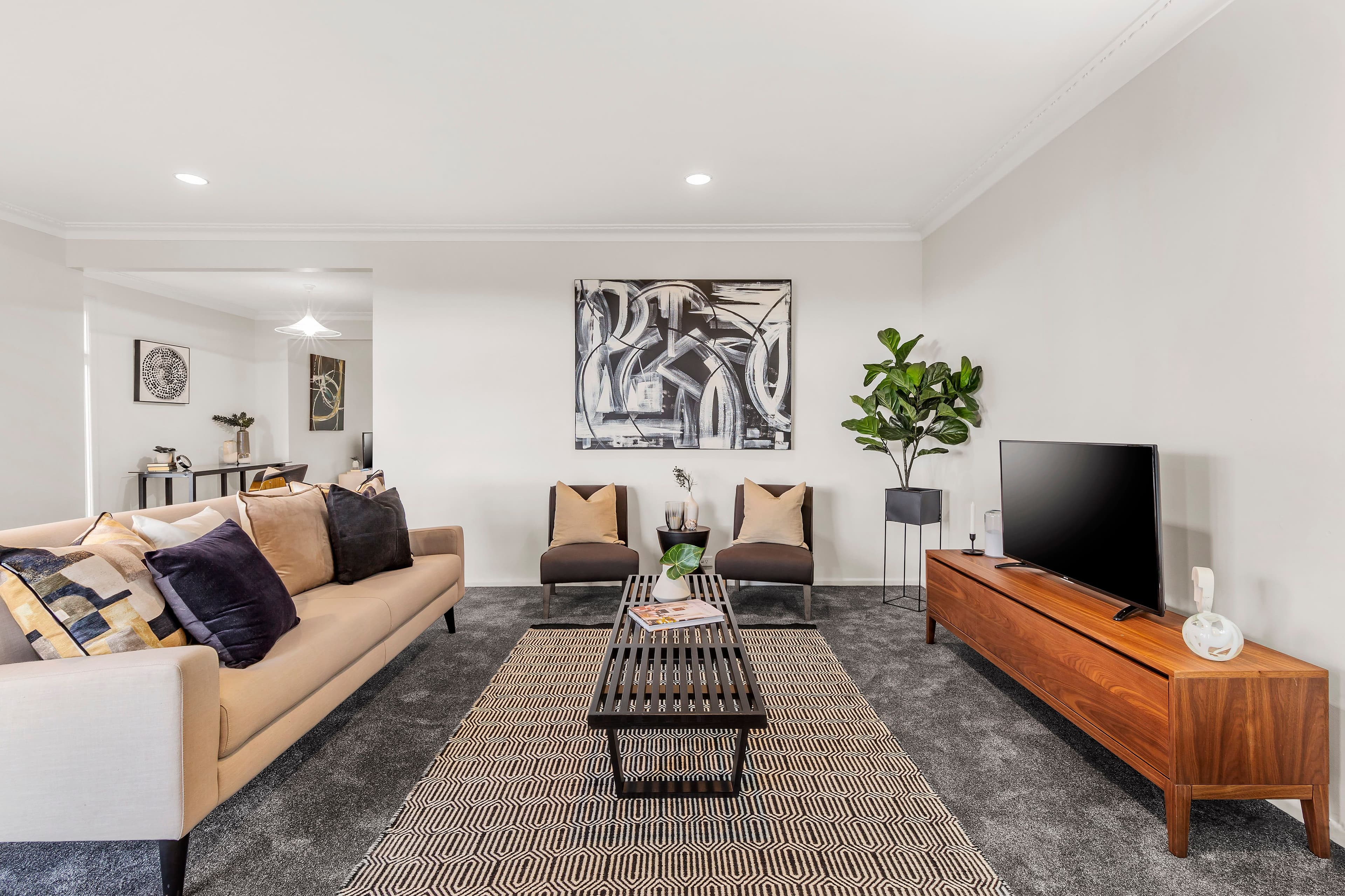 10 Rhonda Street, Rosanna VIC 3084, Rosanna - Thumbnail 3