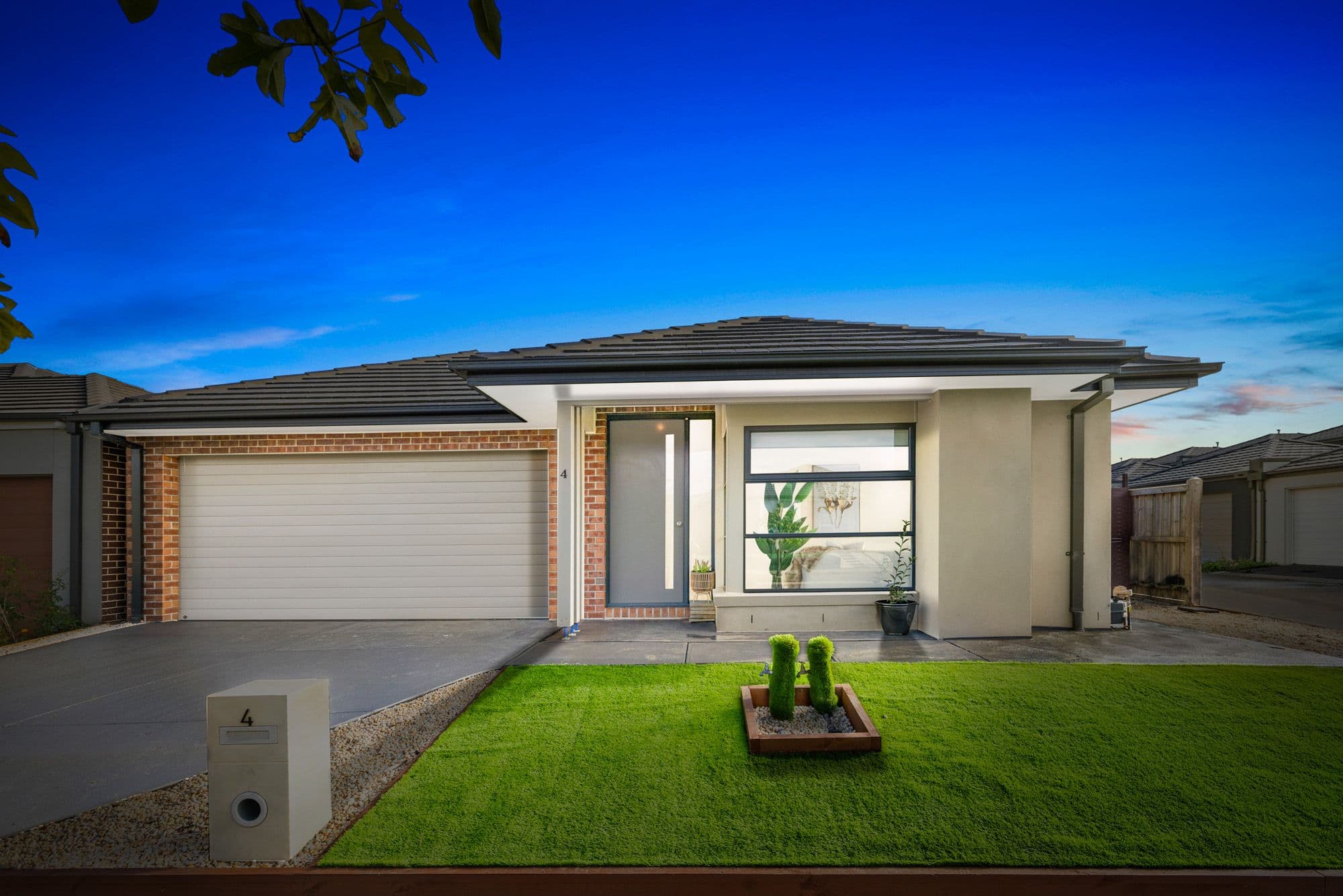 4 Dutch Avenue, MANOR LAKES VIC 3024, Manor Lakes - Image 1