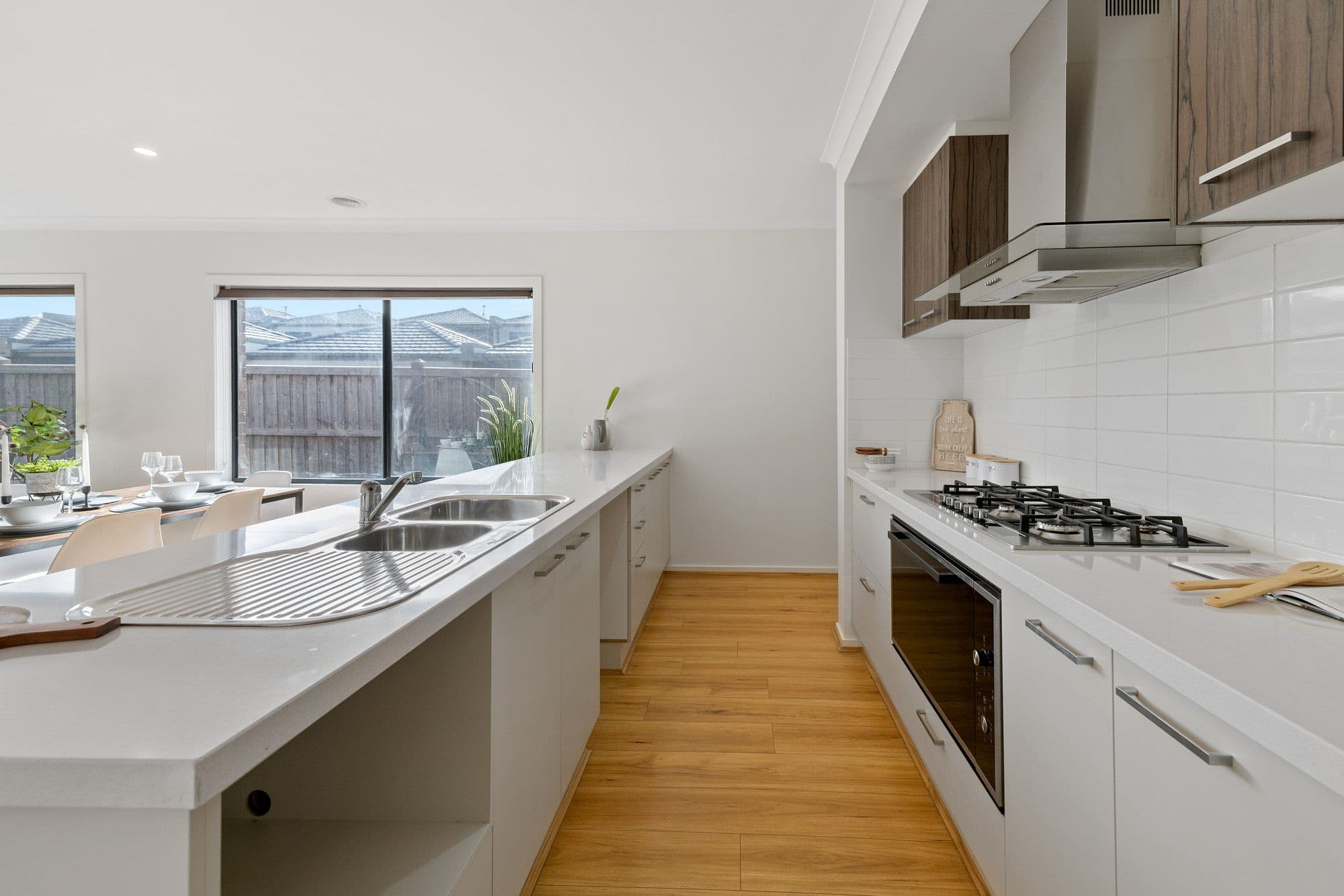 4 Dutch Avenue, MANOR LAKES VIC 3024, Manor Lakes - Thumbnail 4
