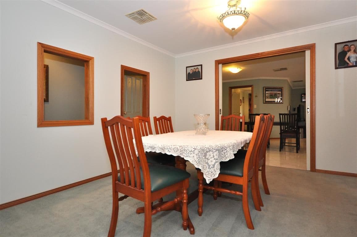 1 Nicholas Walk, ABERFOYLE PARK SA 5159, Aberfoyle Park - Thumbnail 6