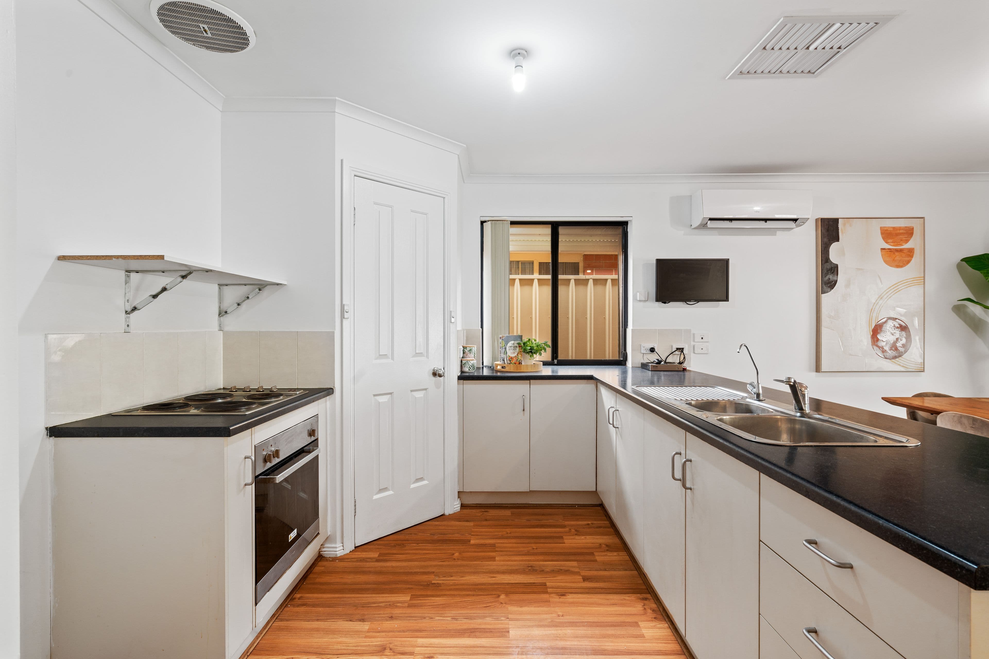 44 Boltwood Way, Thrumster, Thrumster - Thumbnail 5