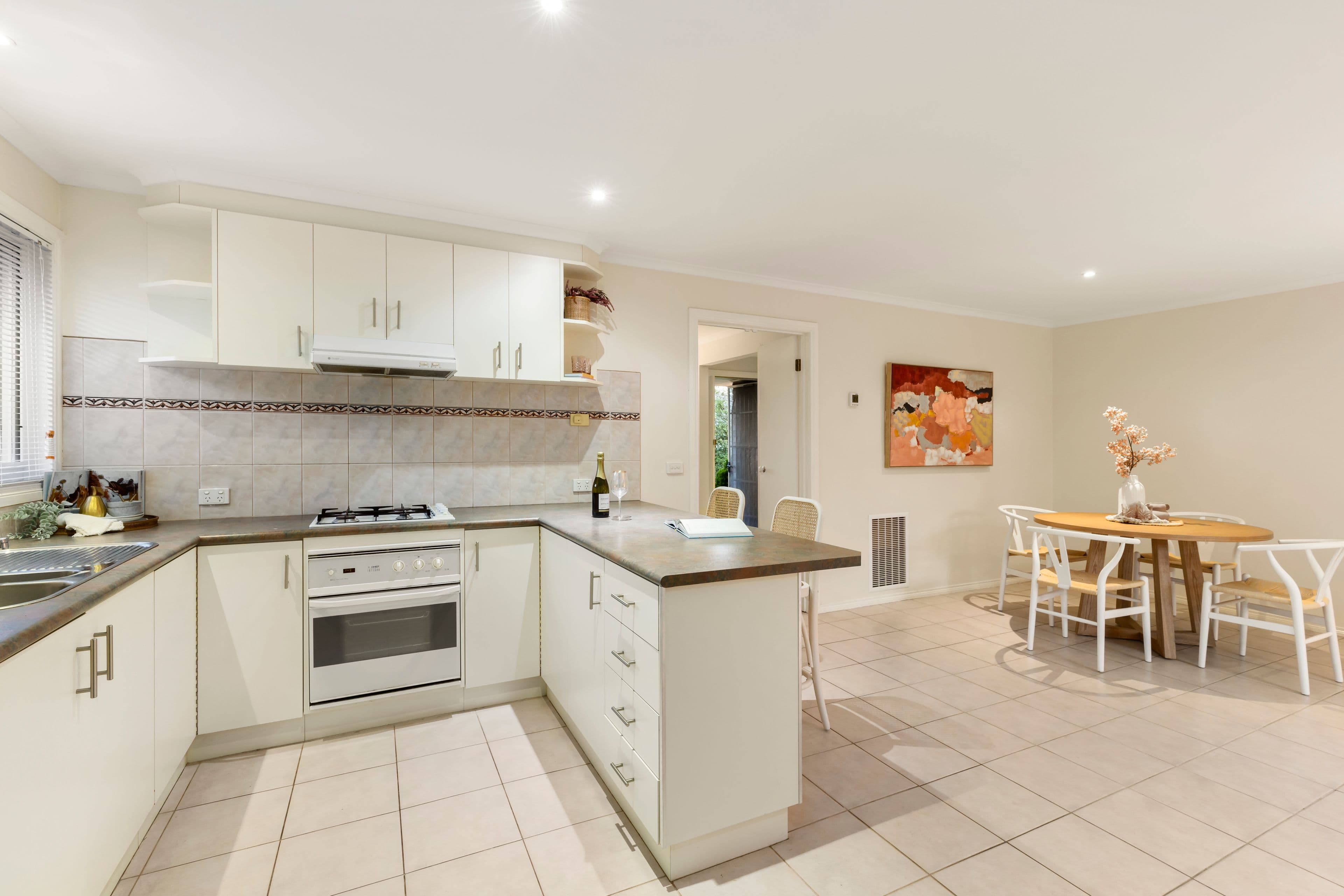 1 Barker Street, Cheltenham VIC 3192, Cheltenham - Thumbnail 5