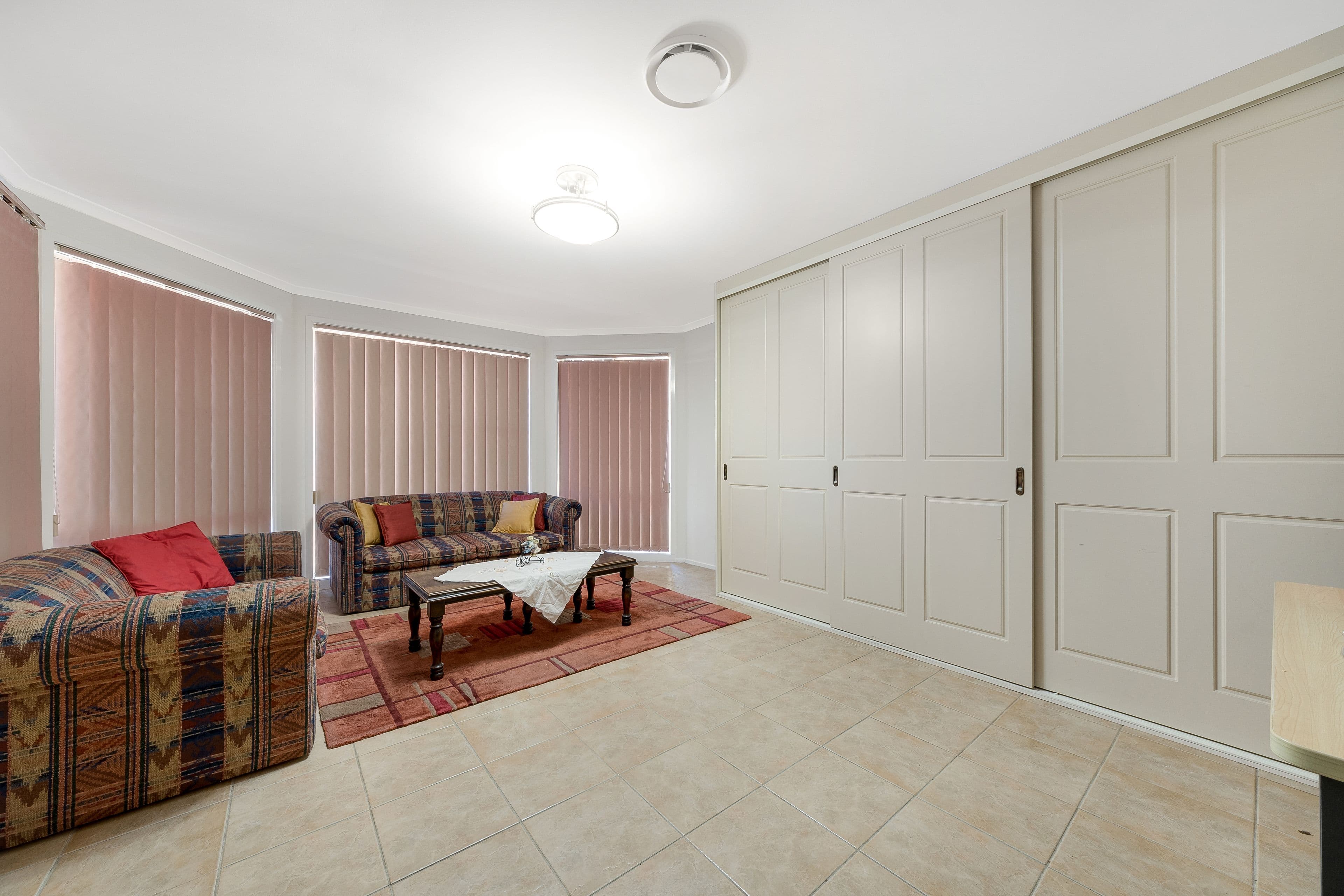 21 Michelago Circuit, Prestons - Thumbnail 8