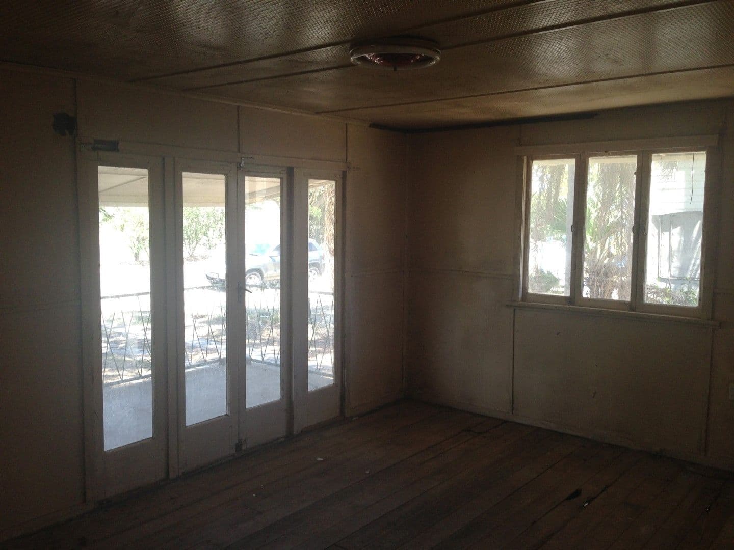 15 Station Street, BUNDABERG NORTH QLD 4670, Bundaberg North - Thumbnail 6