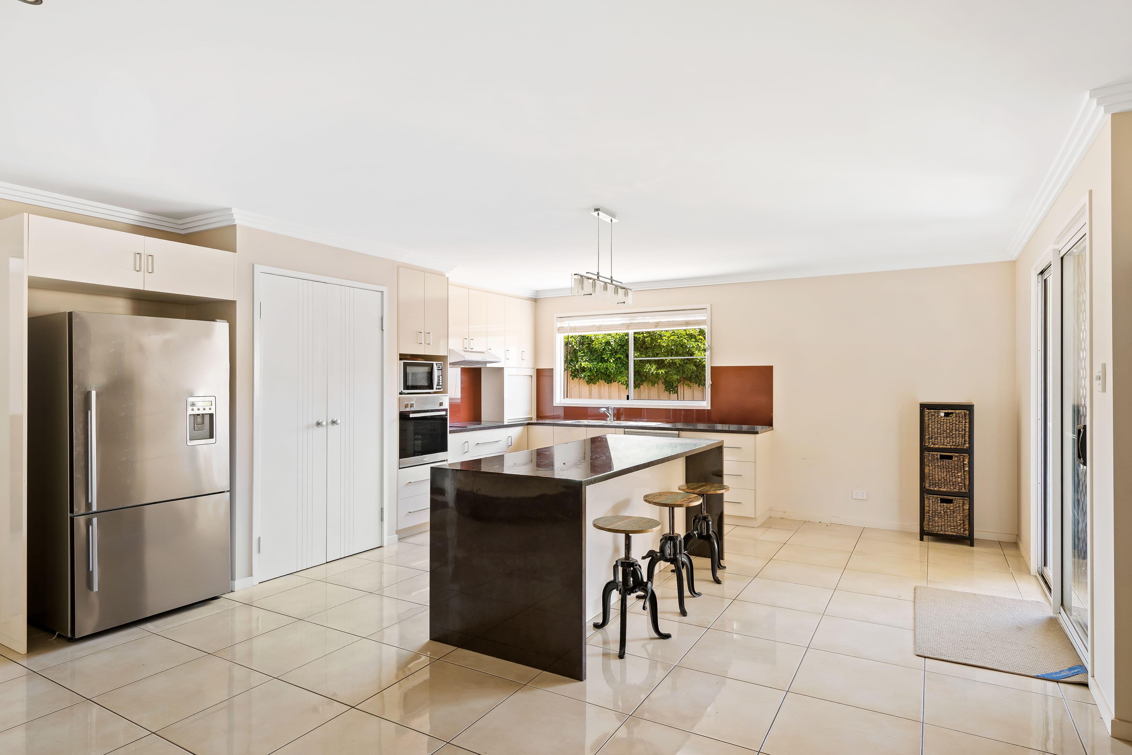 12 Pelling Court, Westbrook QLD 4350, Westbrook - Thumbnail 2