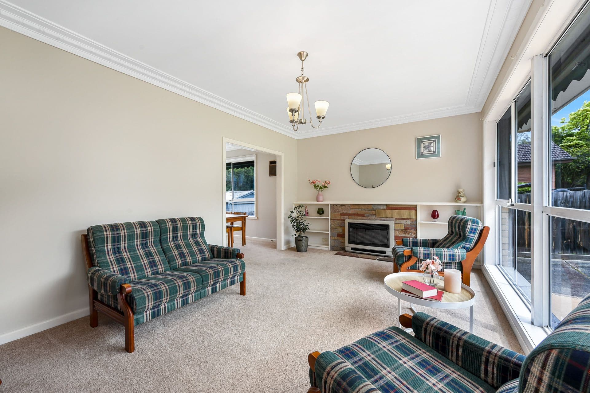 12 Grace Street, Glen Waverley VIC 3150, Glen Waverley - Thumbnail 3