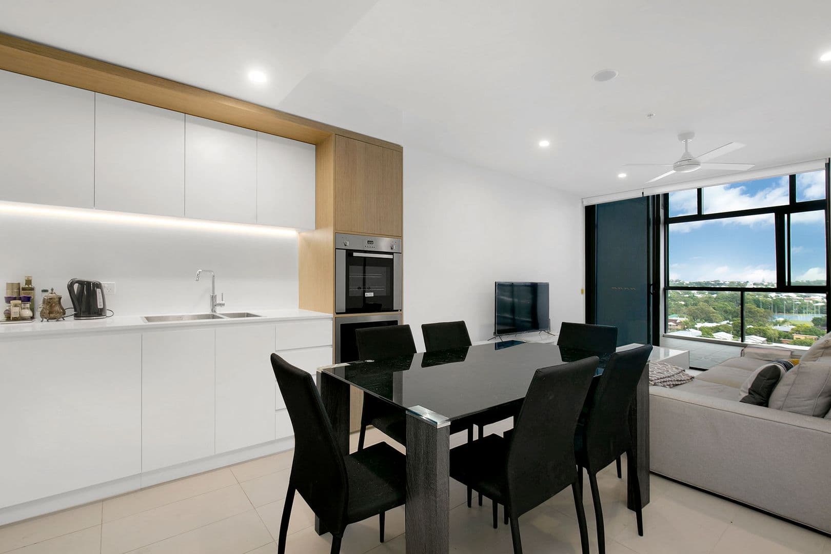 123 Cavendish Road, Coorparoo QLD 4151, Coorparoo - Thumbnail 5