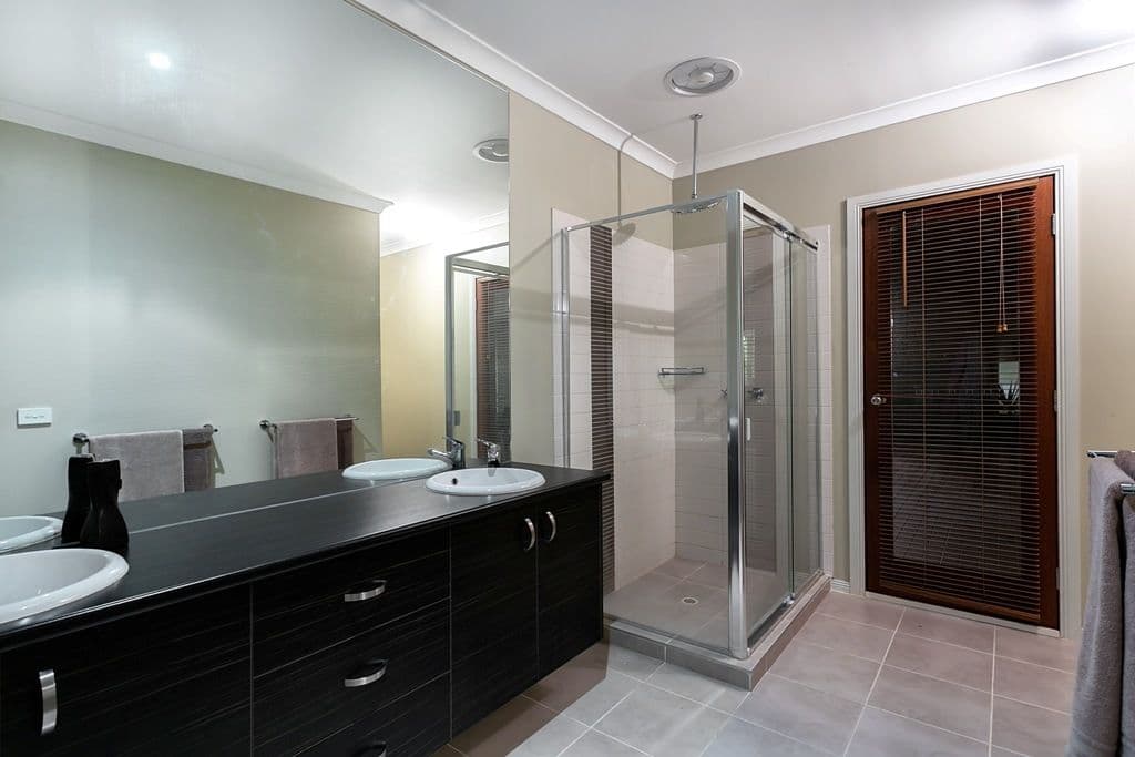 4 Gurnung Drive, CAIRNLEA VIC 3023, Cairnlea - Thumbnail 6