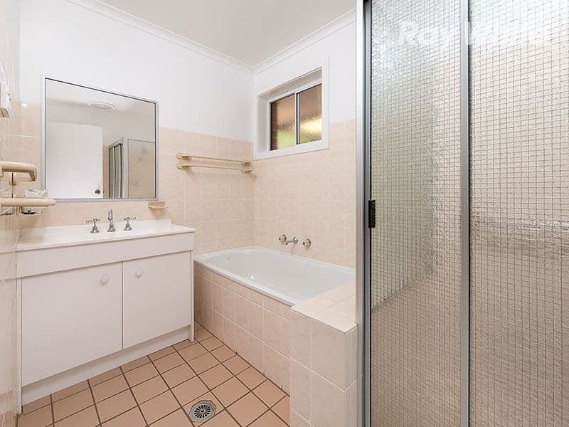 4 Amalfi Drive, Lavington NSW 2641, Lavington - Thumbnail 6