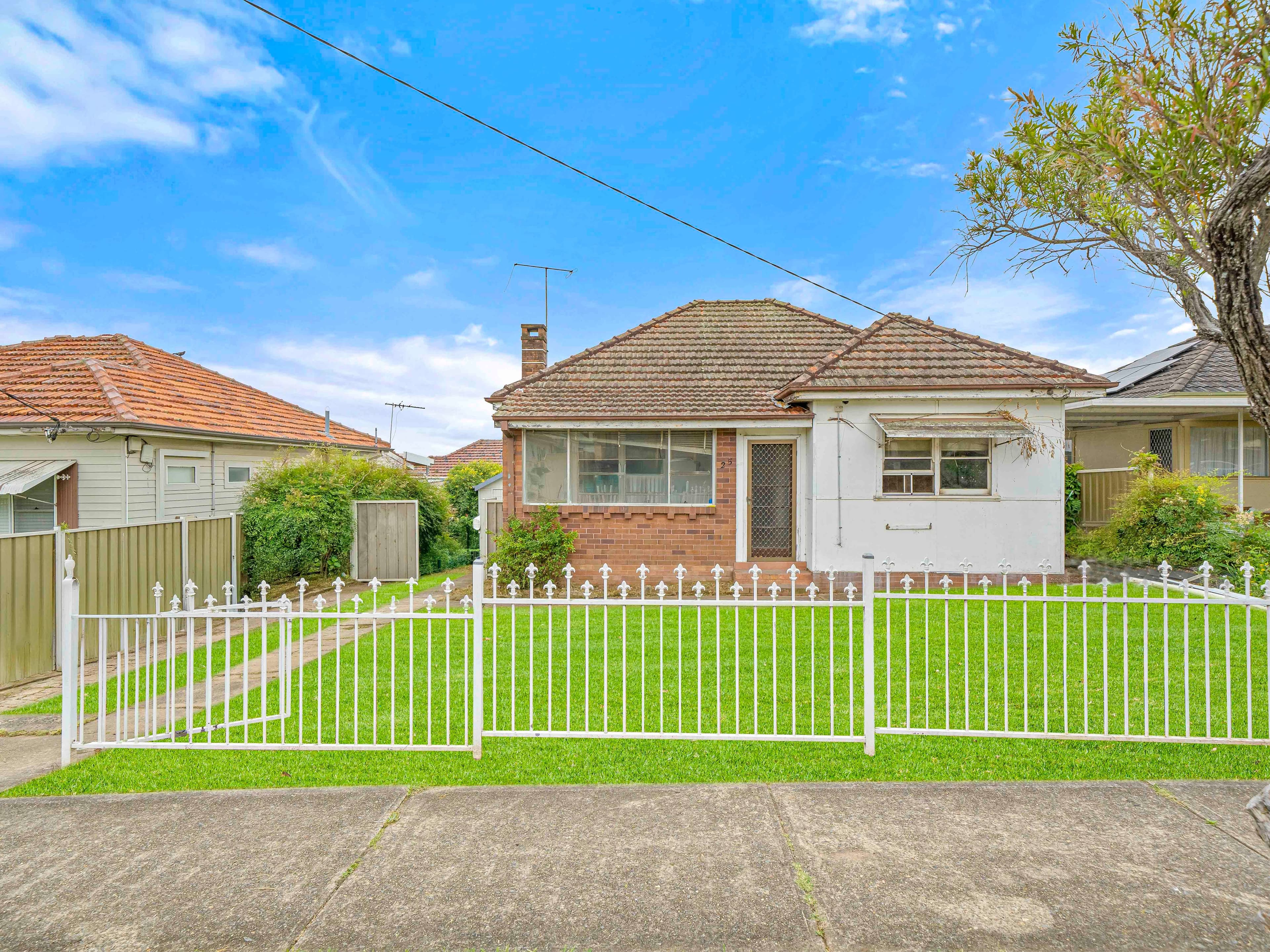 25 Mount Auburn Road, Auburn NSW 2144, Auburn - Thumbnail 2