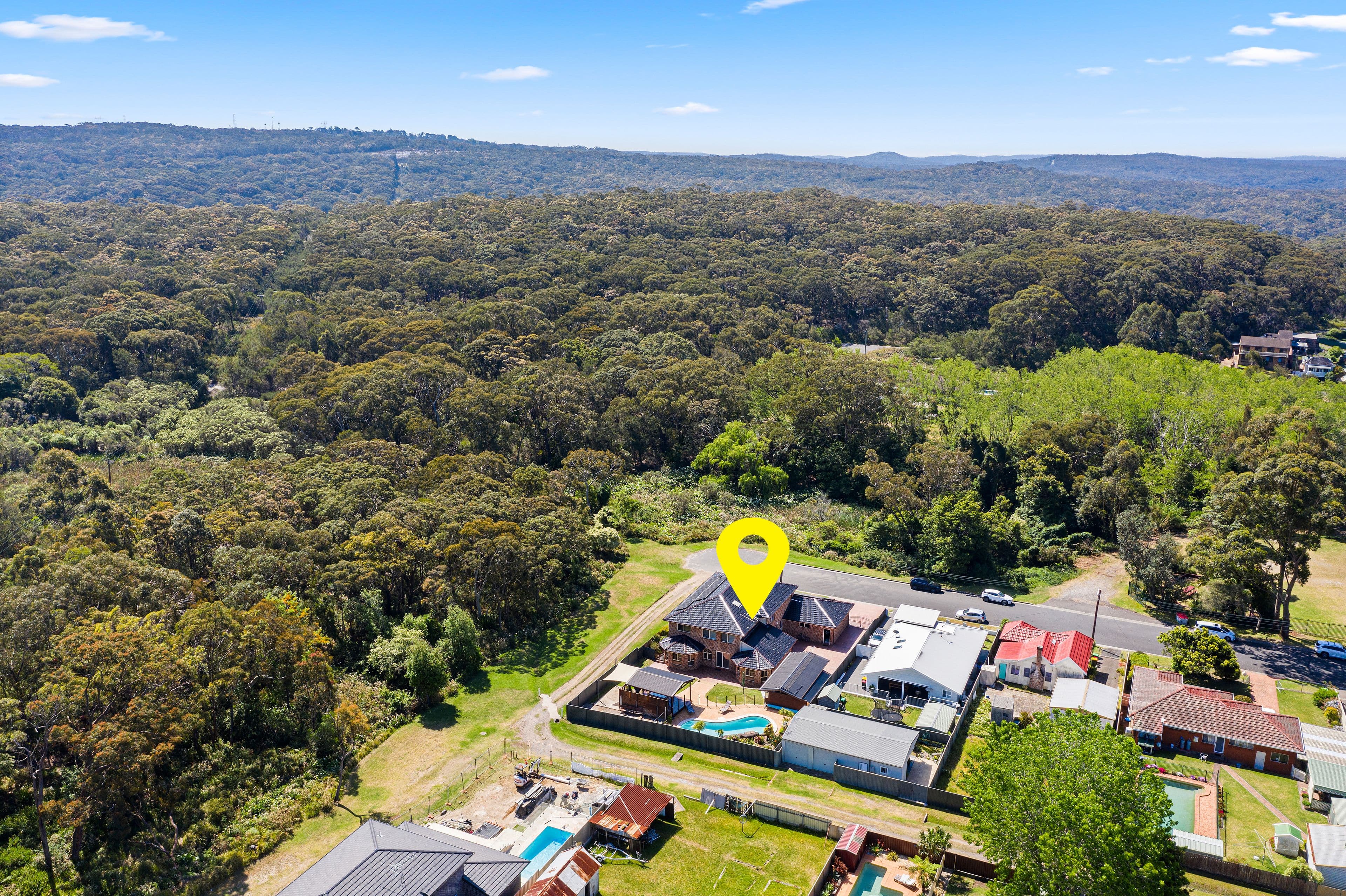 18 McMillan Street, Helensburgh NSW 2508, Helensburgh - Thumbnail 2