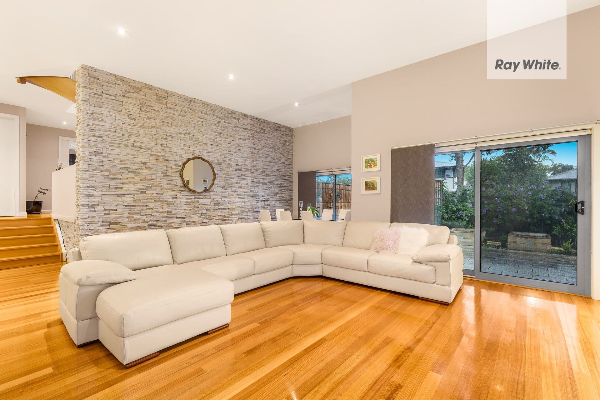 15 Gresswell Road, Macleod VIC 3085, Macleod - Thumbnail 2