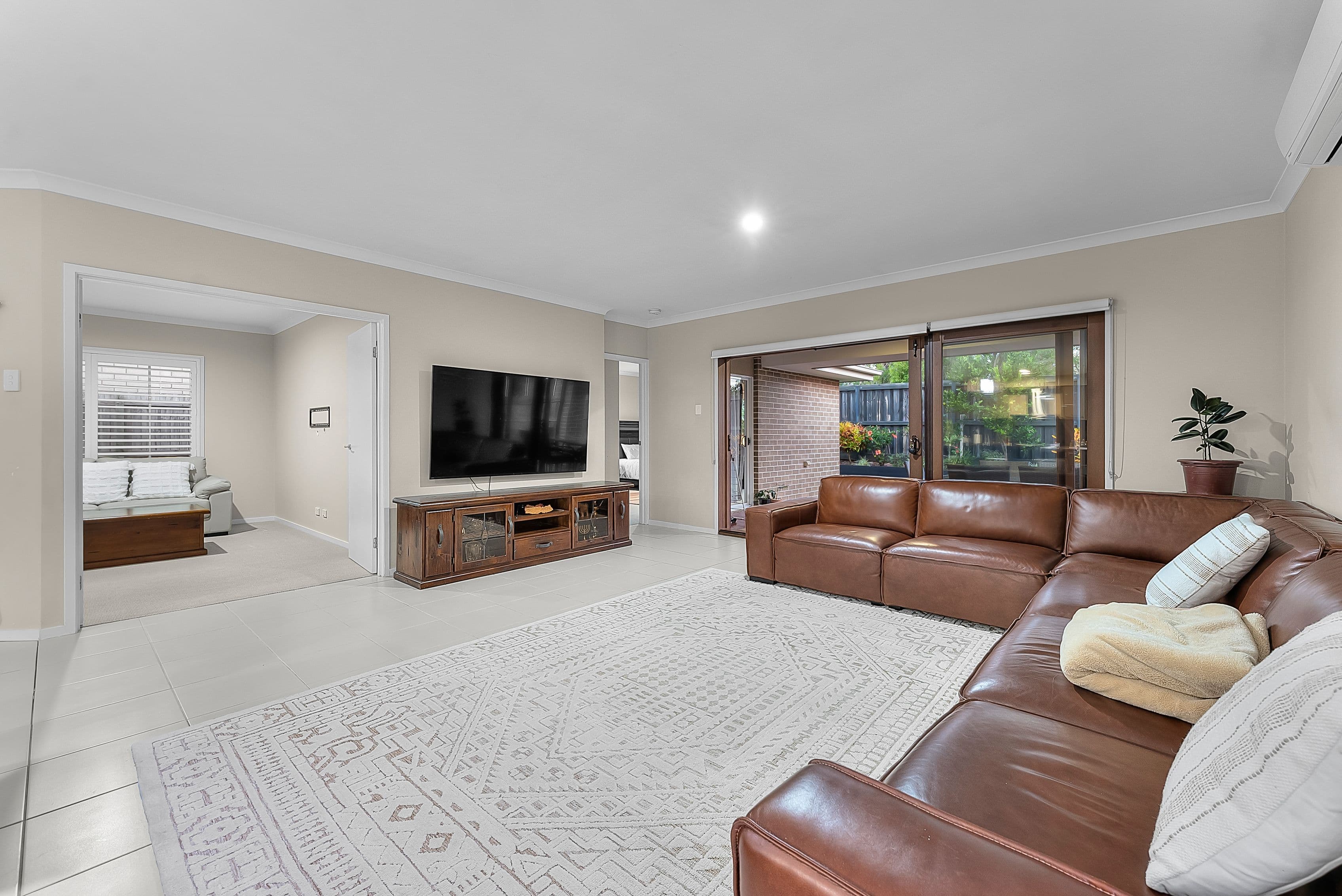 26 Livingstone Court, North Lakes QLD 4509, North Lakes - Thumbnail 4