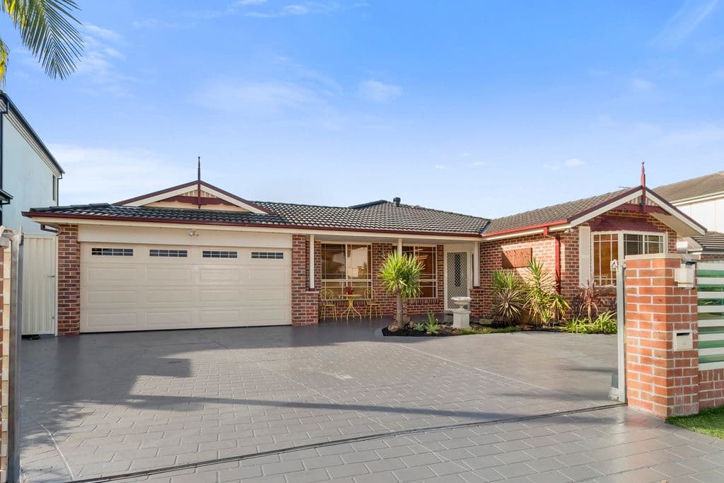 West Hoxton NSW 2171, West Hoxton - Image 1
