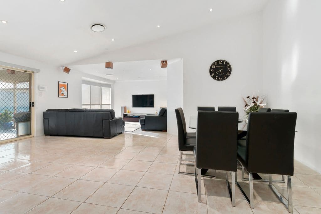 West Hoxton NSW 2171, West Hoxton - Thumbnail 4