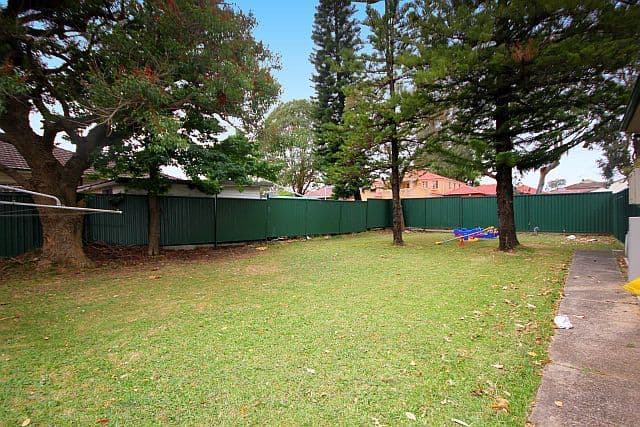 42 Robertson Road, CHESTER HILL NSW 2162, Chester Hill - Thumbnail 7