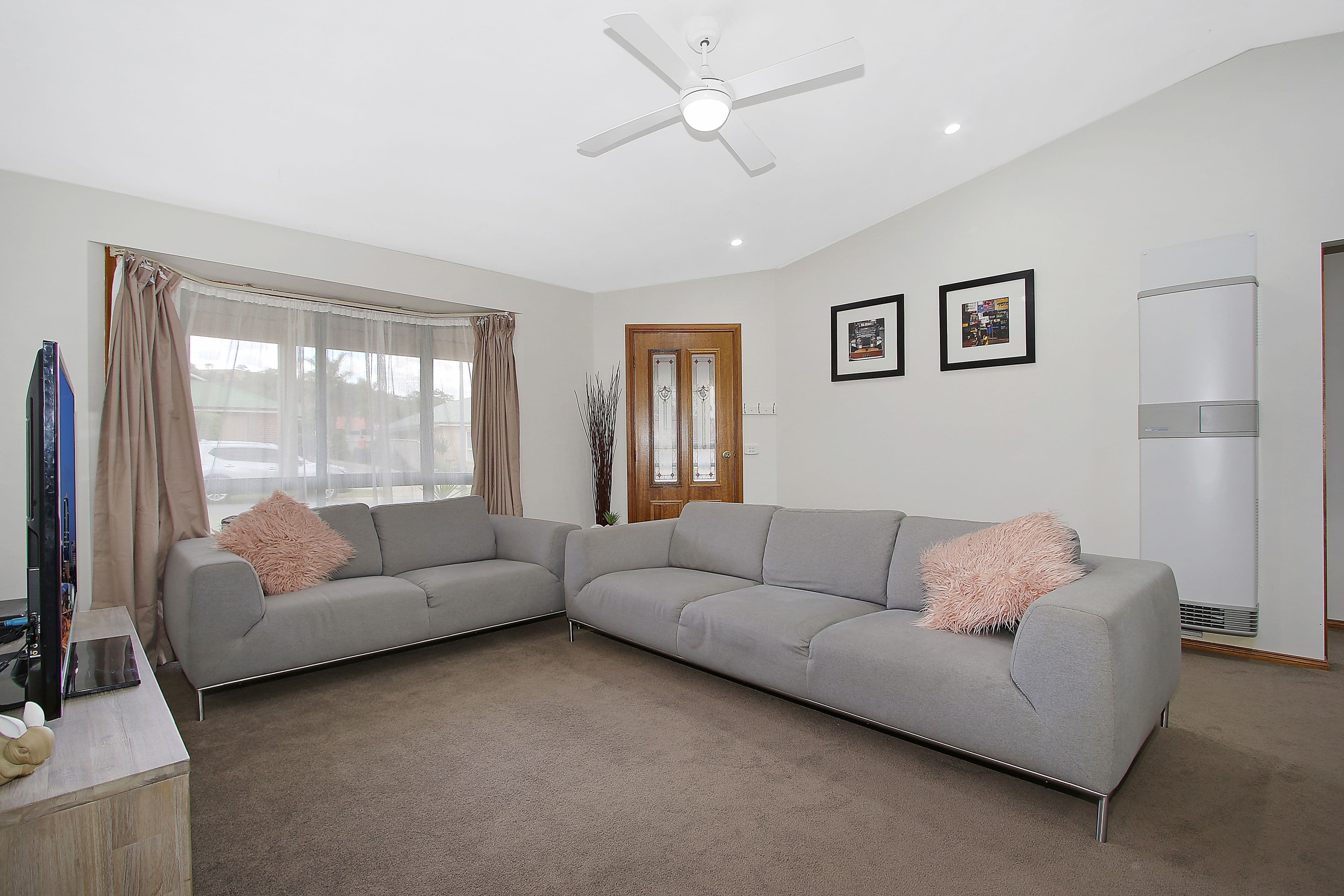 7 Hamilton Place, West Wodonga VIC 3690, West Wodonga - Thumbnail 3