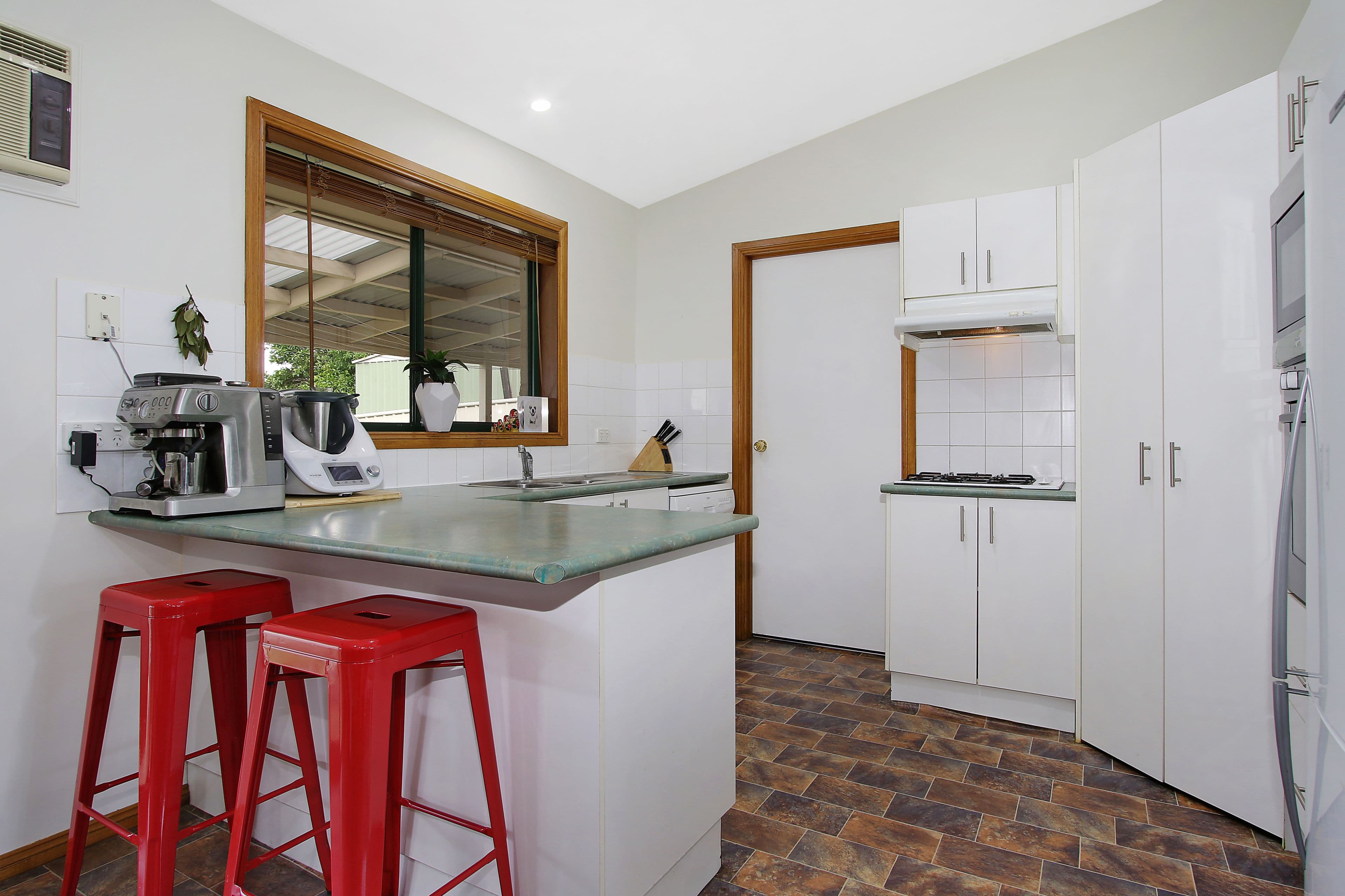 7 Hamilton Place, West Wodonga VIC 3690, West Wodonga - Thumbnail 5