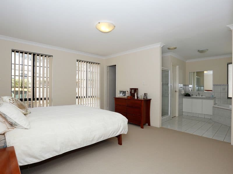 42 Rayner Drive, LANDSDALE WA 6065, Landsdale - Thumbnail 8