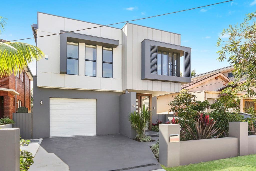 19 Griffith Avenue, North Bondi NSW 2026, North Bondi - Image 1