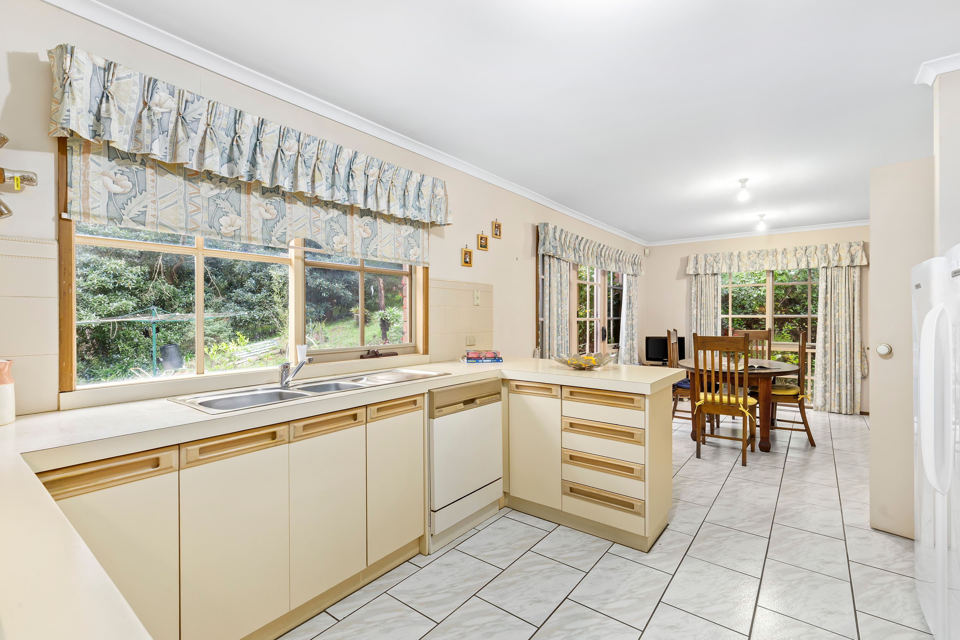 159 Glenvale Road, Donvale VIC 3111, Donvale - Thumbnail 3