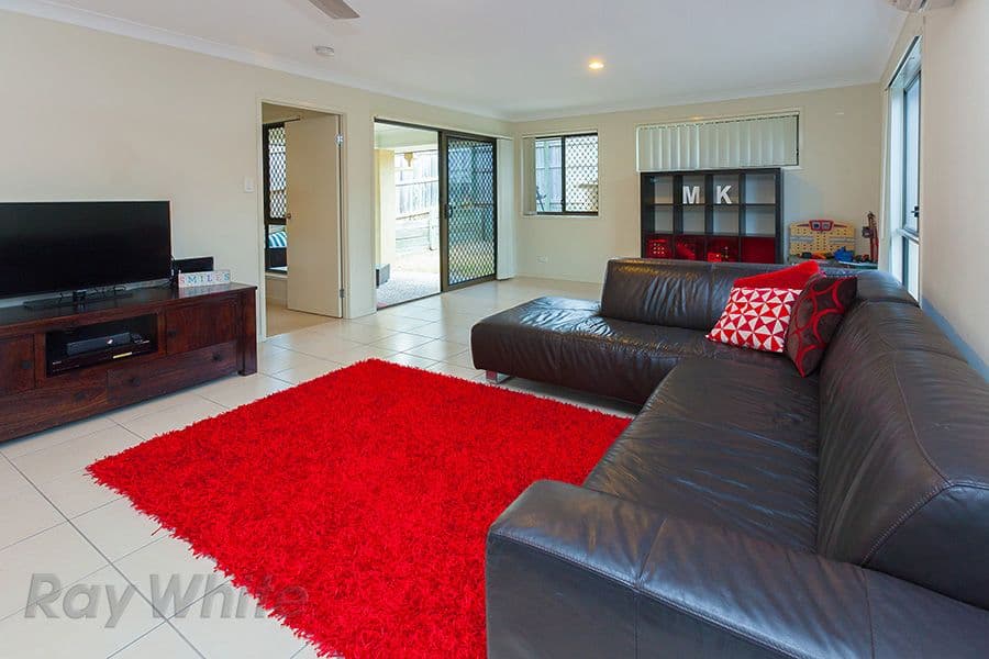 5 Driftwood Place, SPRINGFIELD LAKES QLD 4300, Springfield Lakes - Thumbnail 2