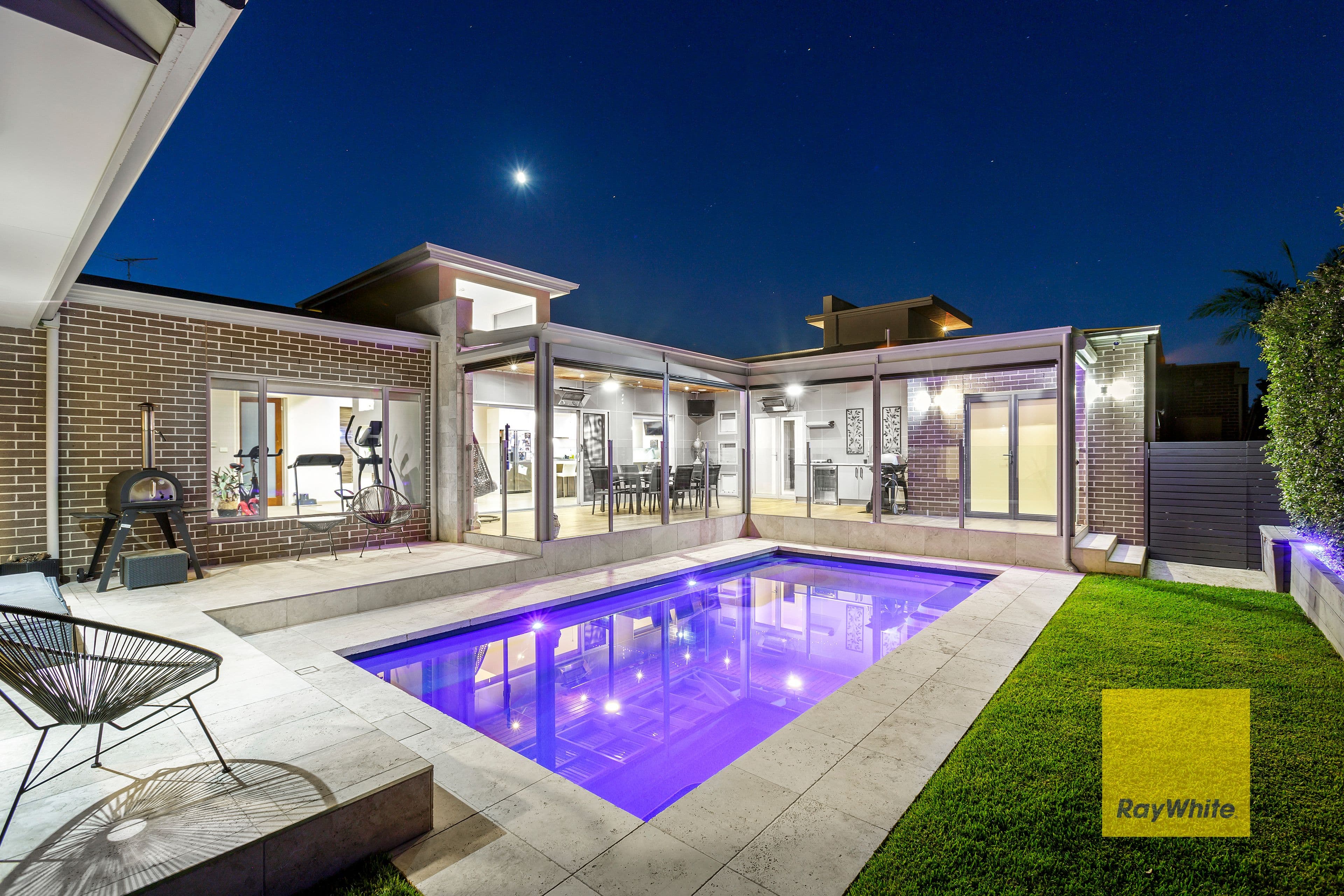 6 Macken Court, Highton VIC 3216, Highton - Thumbnail 2