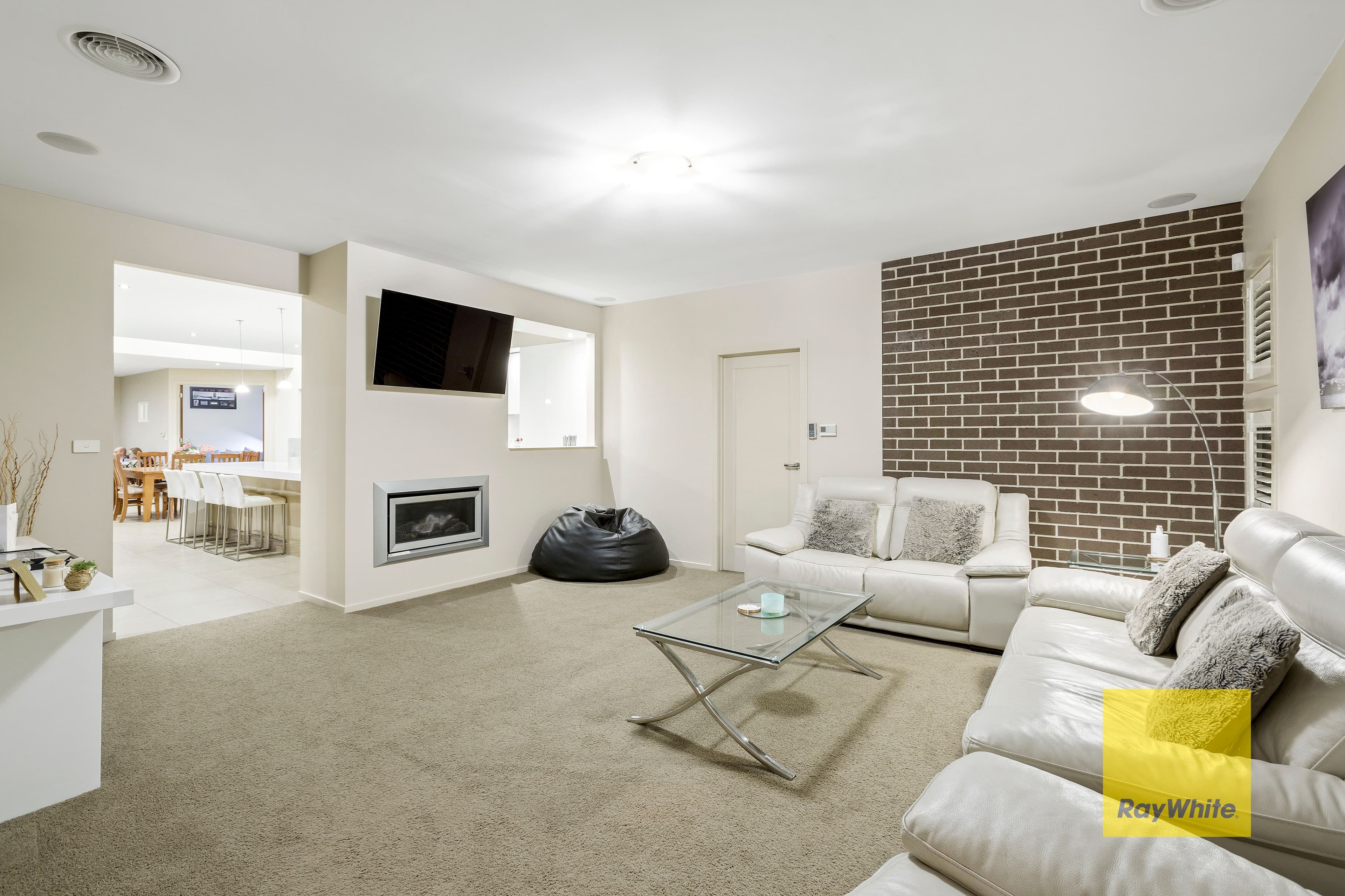 6 Macken Court, Highton VIC 3216, Highton - Thumbnail 4
