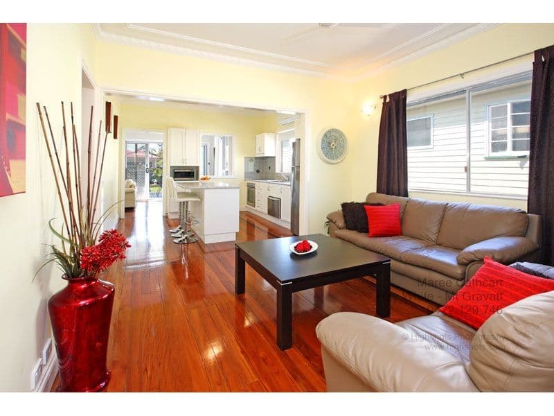 110 Lumley Street, UPPER MOUNT GRAVATT QLD 4122, Upper Mount Gravatt - Thumbnail 2