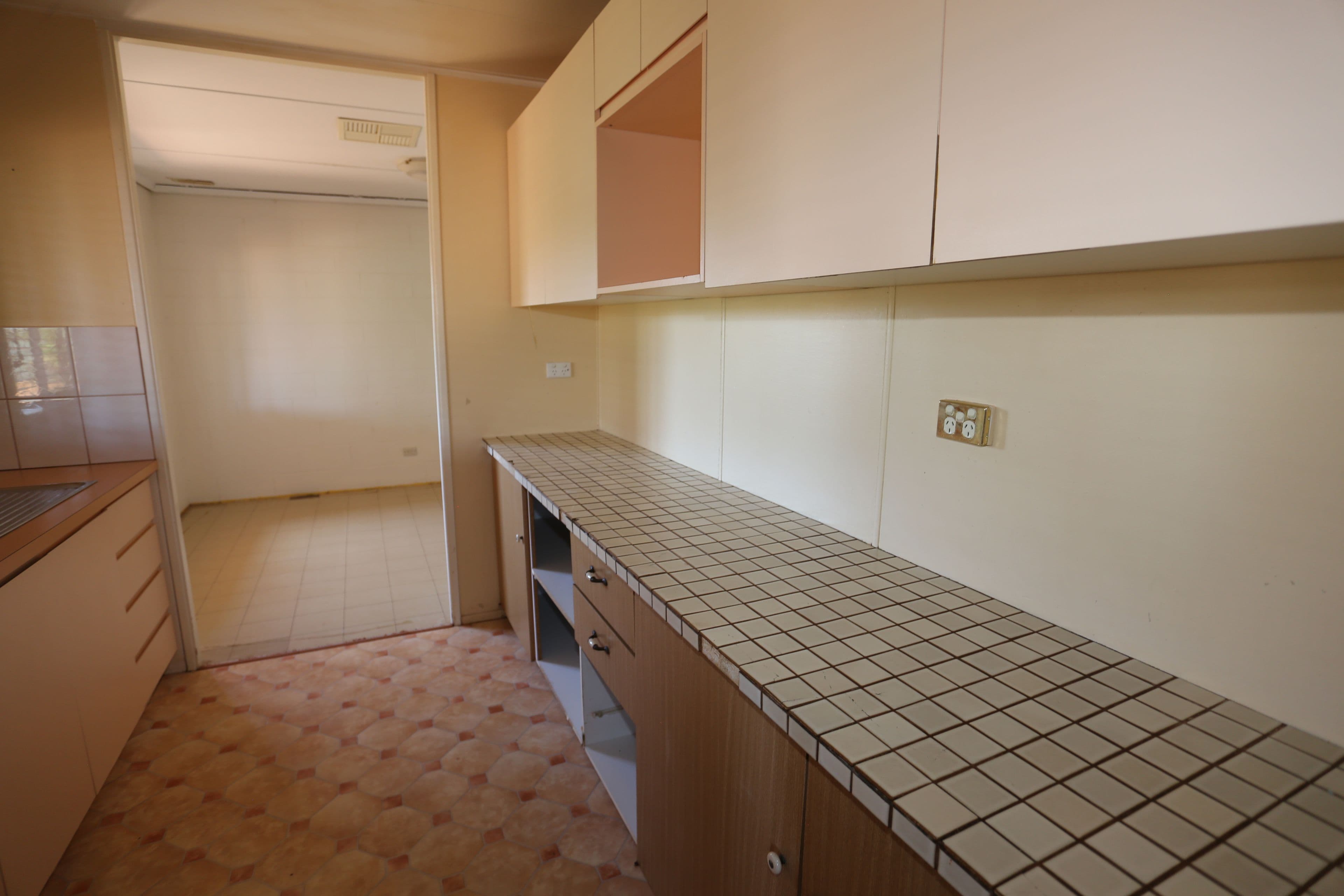 35 Grevillea Crescent, Kambalda West WA 6442, Kambalda West - Thumbnail 6