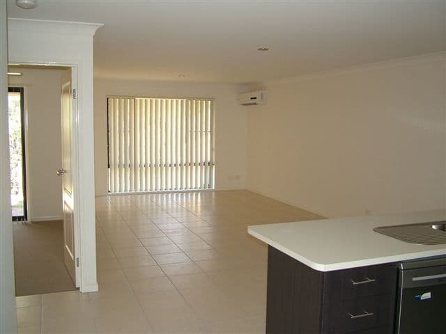19 Caselli Street, Ballarat East, Ballarat East - Thumbnail 3