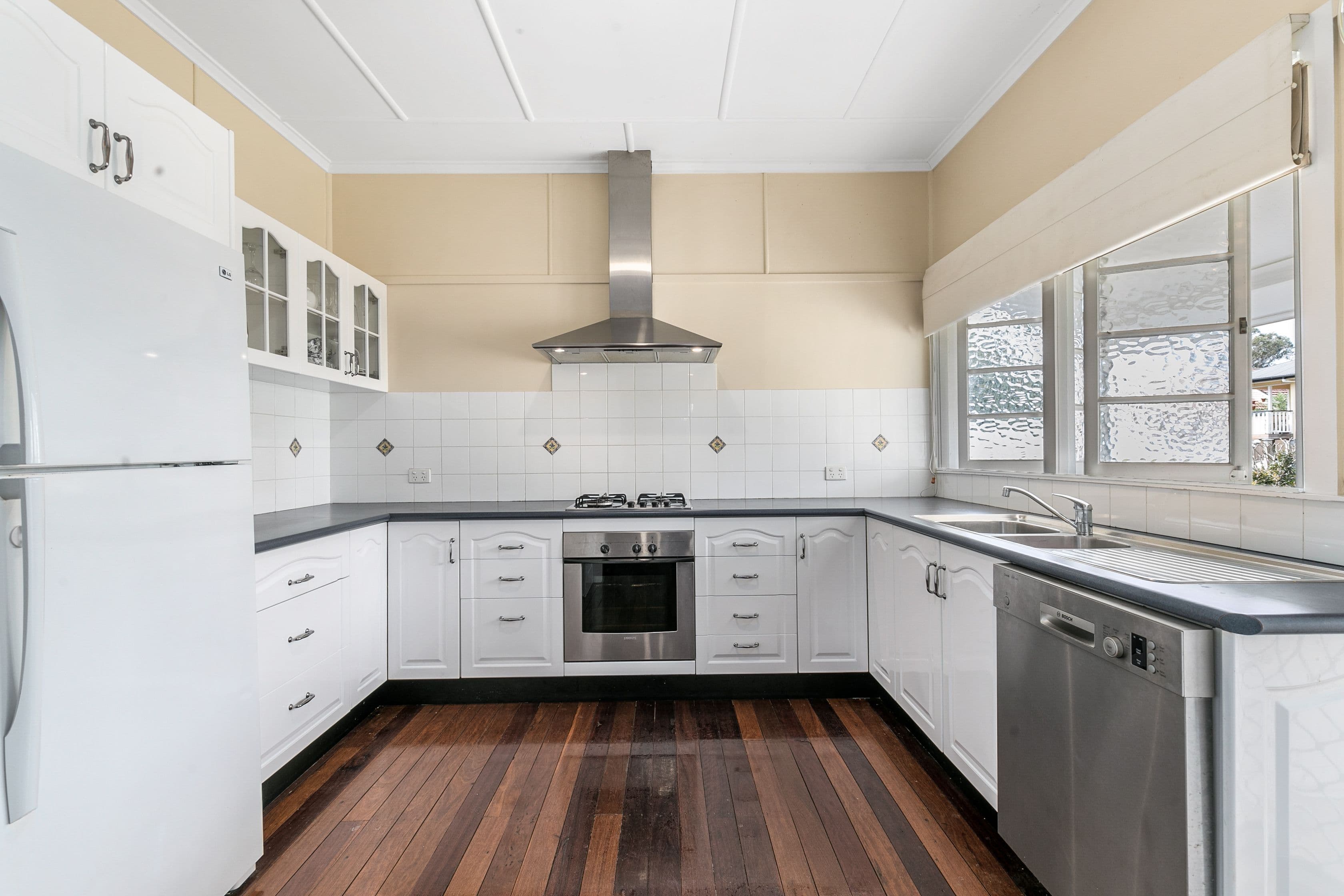14 Grant Street, Camp Hill QLD 4152, Camp Hill - Thumbnail 4