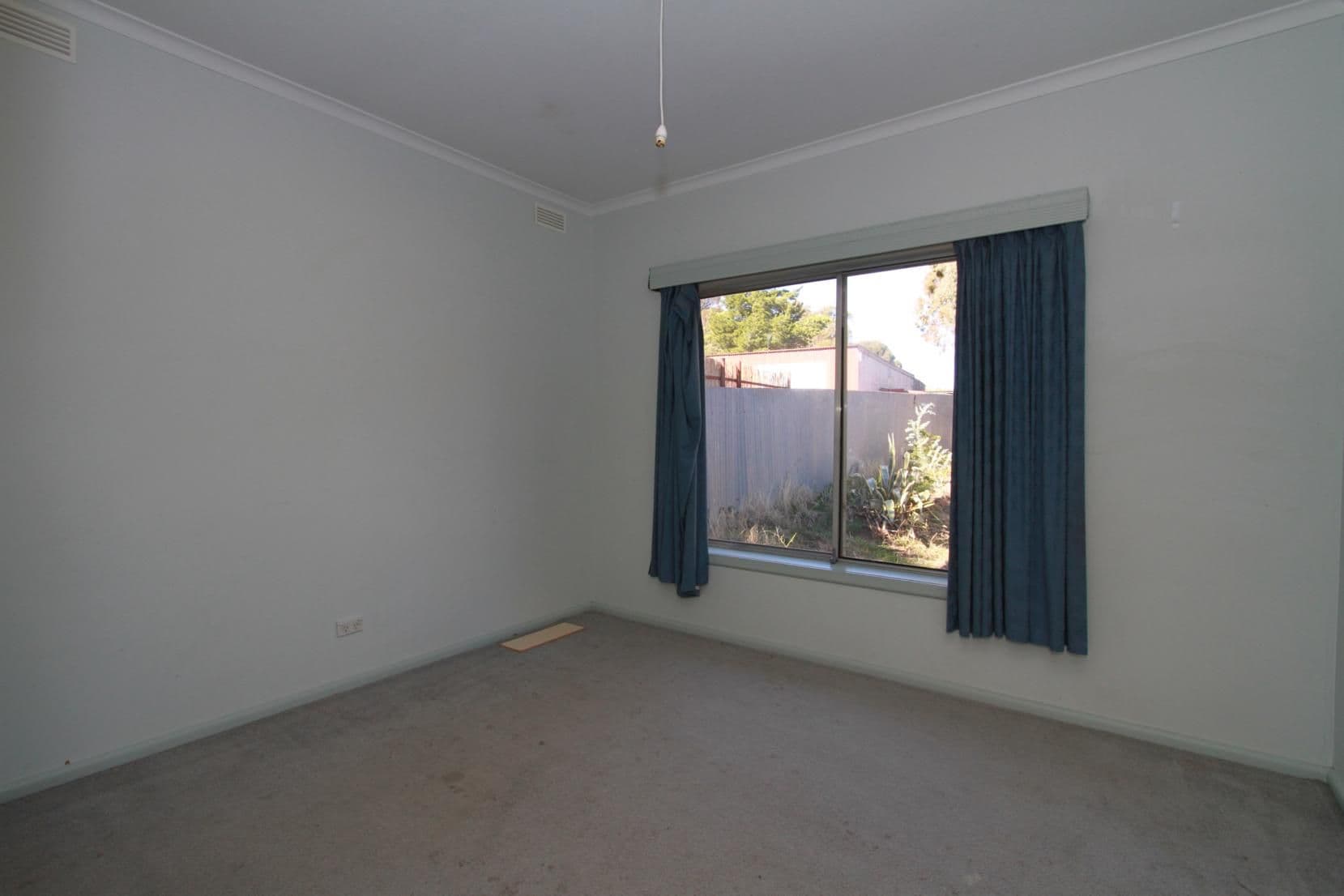 61 Allingham Street, GOLDEN SQUARE VIC 3555, Golden Square - Thumbnail 3