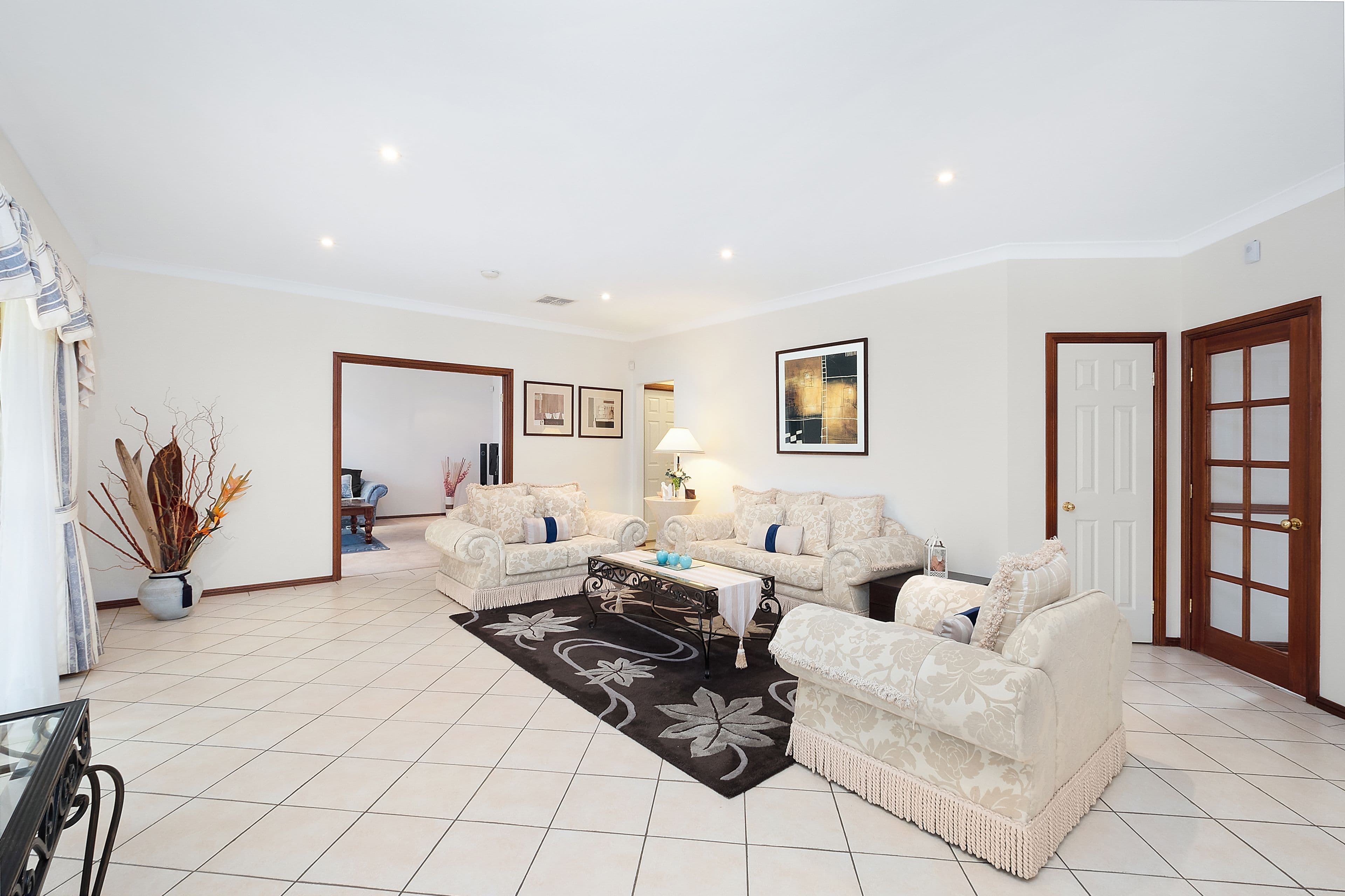 5 Lynbrook Court, Castle Hill - Thumbnail 4