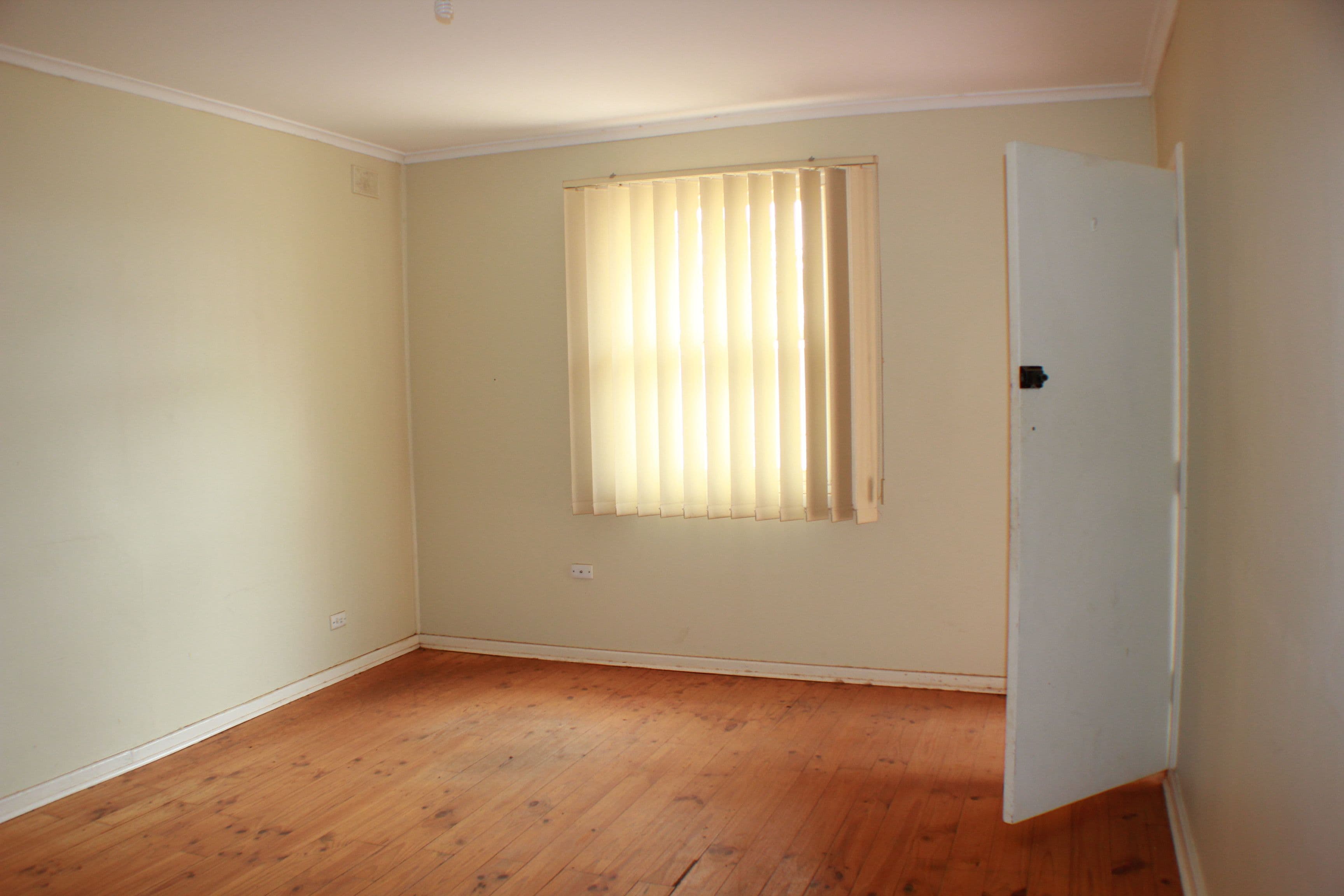 51 Mitchell Street, Whyalla Stuart SA 5608, Whyalla Stuart - Thumbnail 3