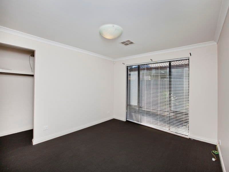 33a Kensington Avenue, DIANELLA WA 6059, Dianella - Thumbnail 8
