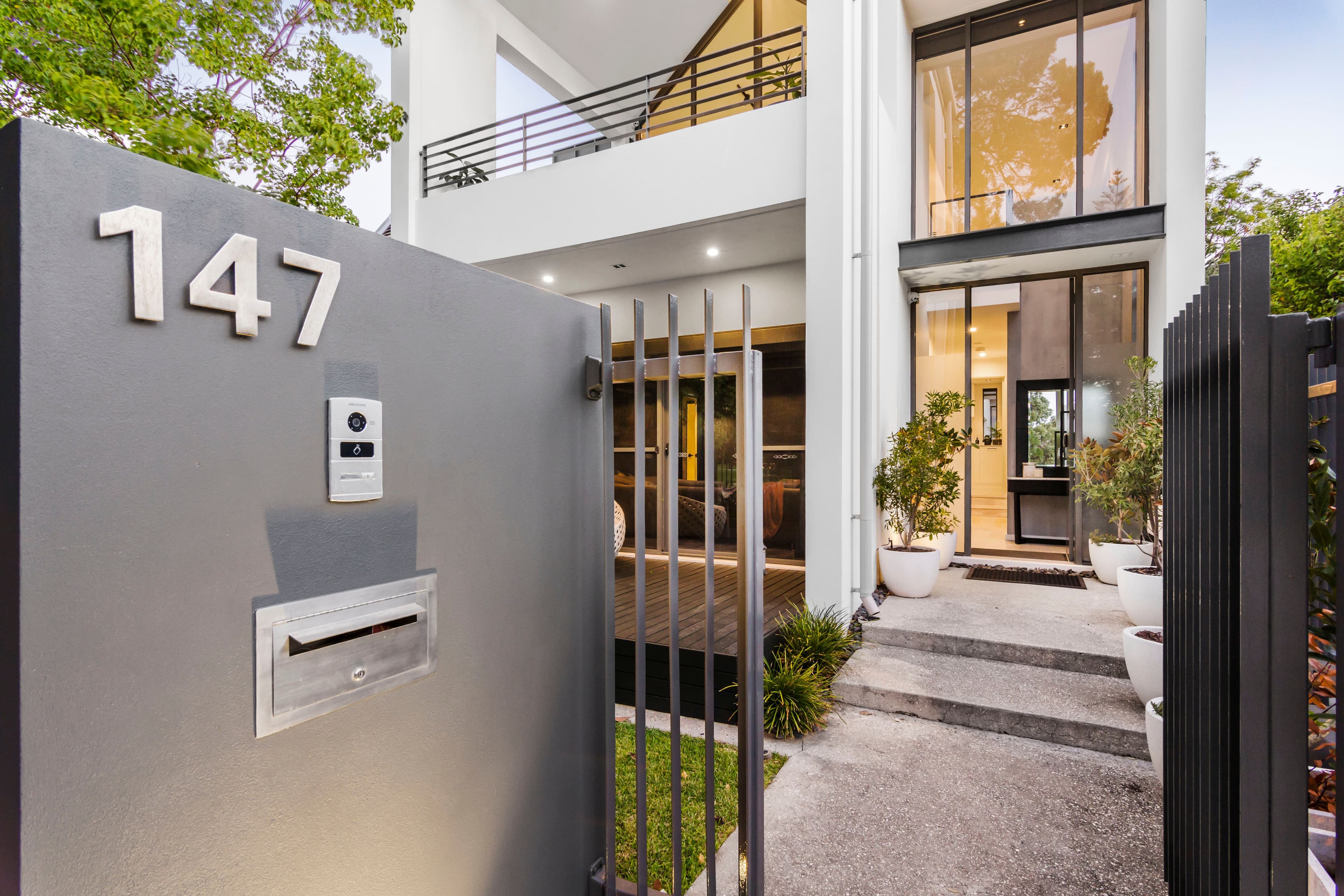 147 Roberts Road, Subiaco WA 6008, Subiaco - Thumbnail 2