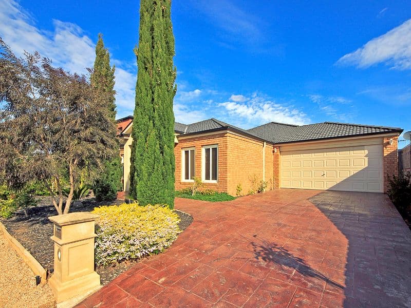 13 Flora Way, TARNEIT VIC 3029, Tarneit - Thumbnail 2