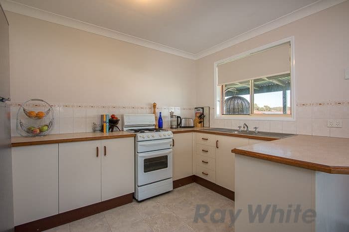 78 Kahana Parkway, Butler WA 6036, Butler - Thumbnail 2